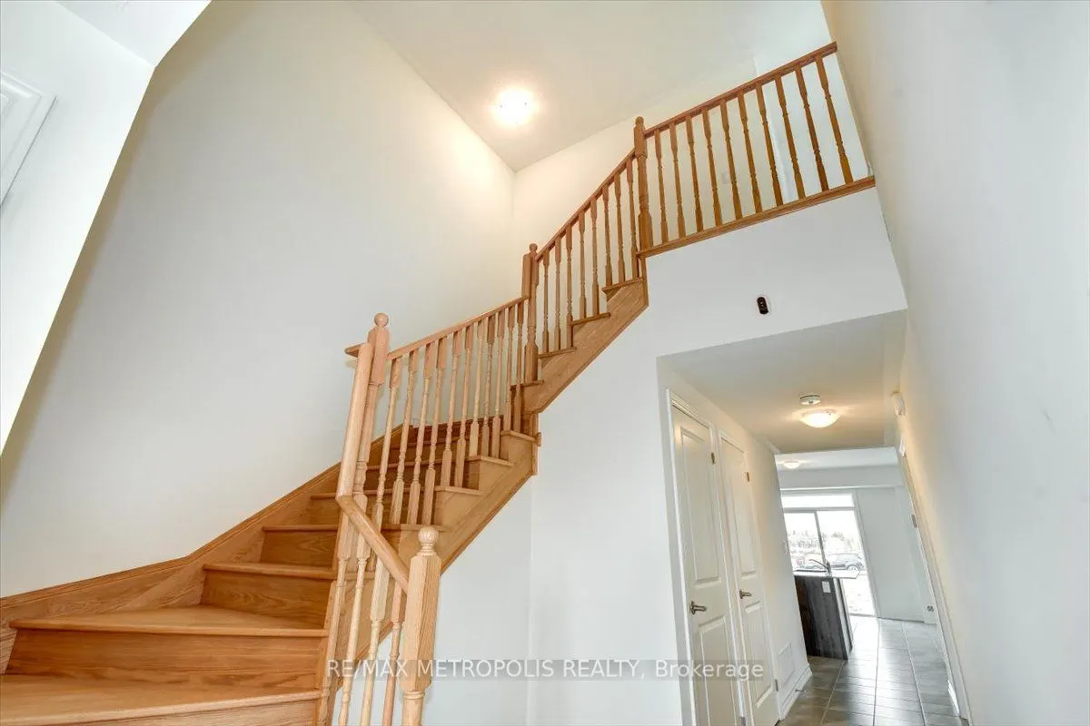 78 Hillcroft Way