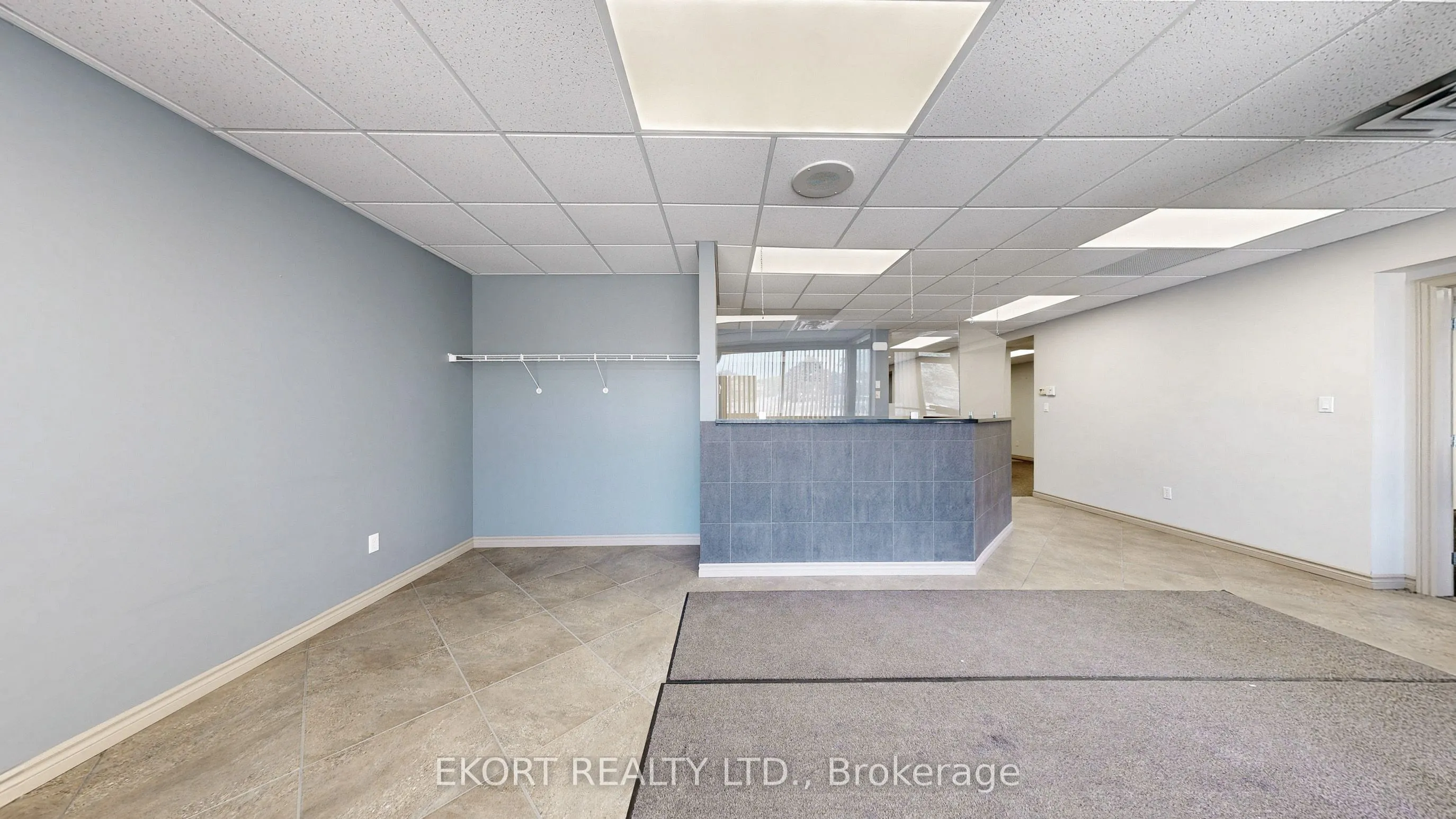 499 Dundas Street W, #5