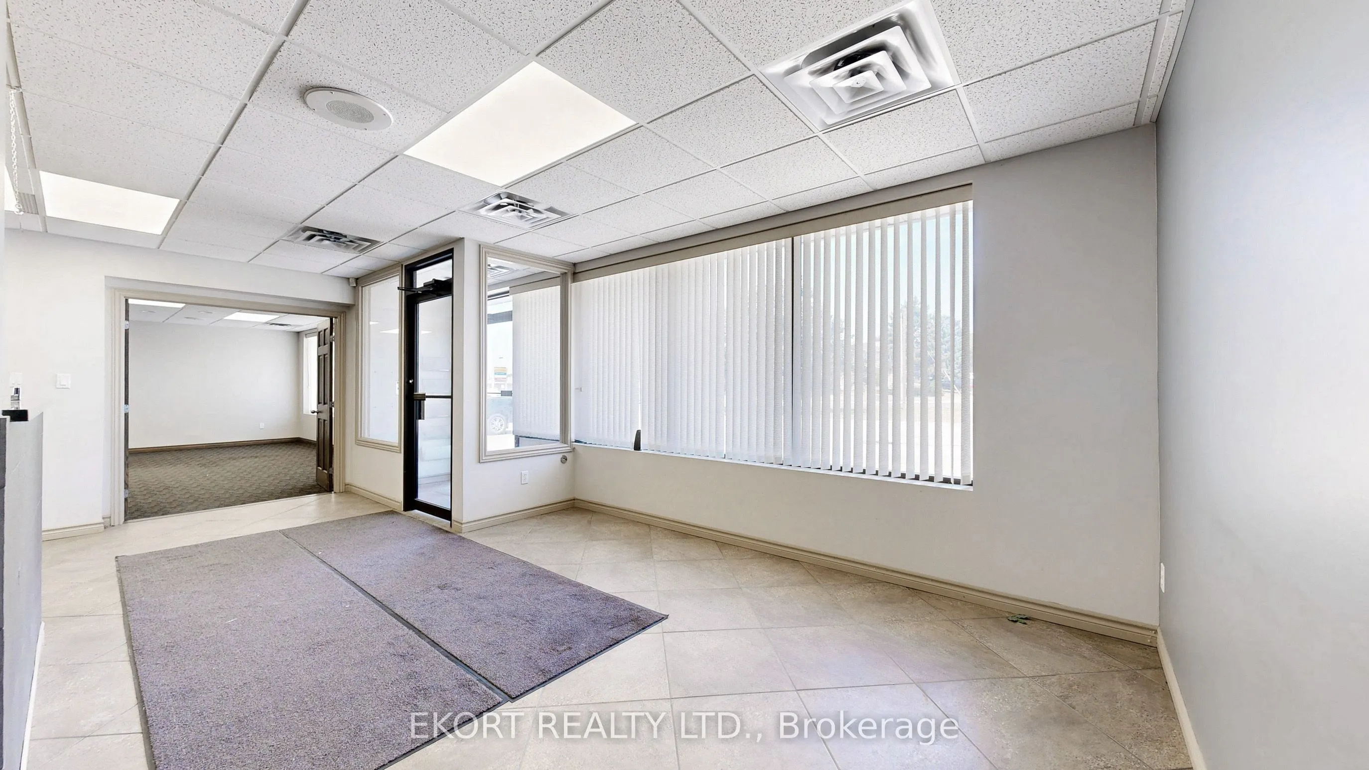 499 Dundas Street W, #5