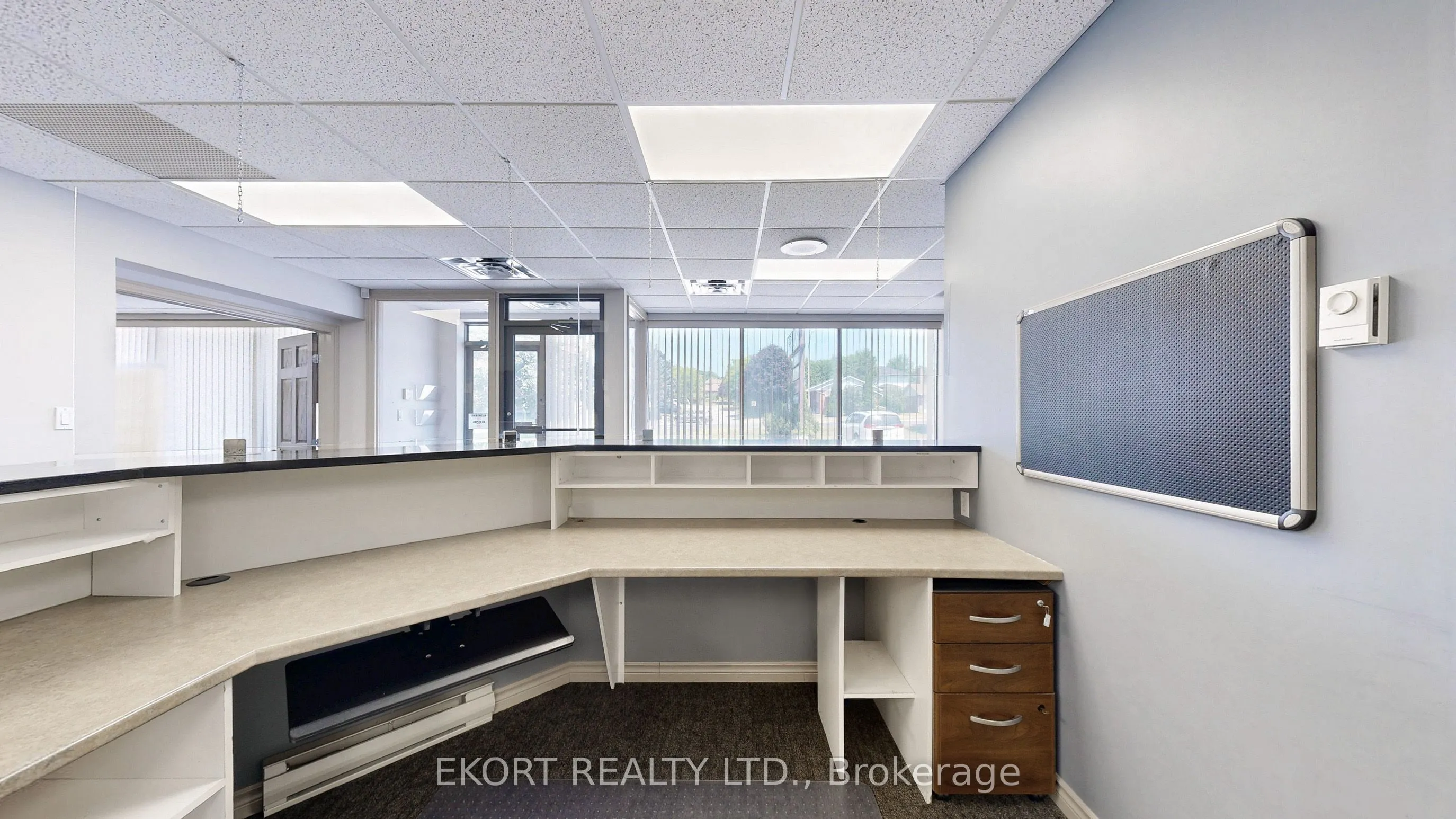 499 Dundas Street W, #5