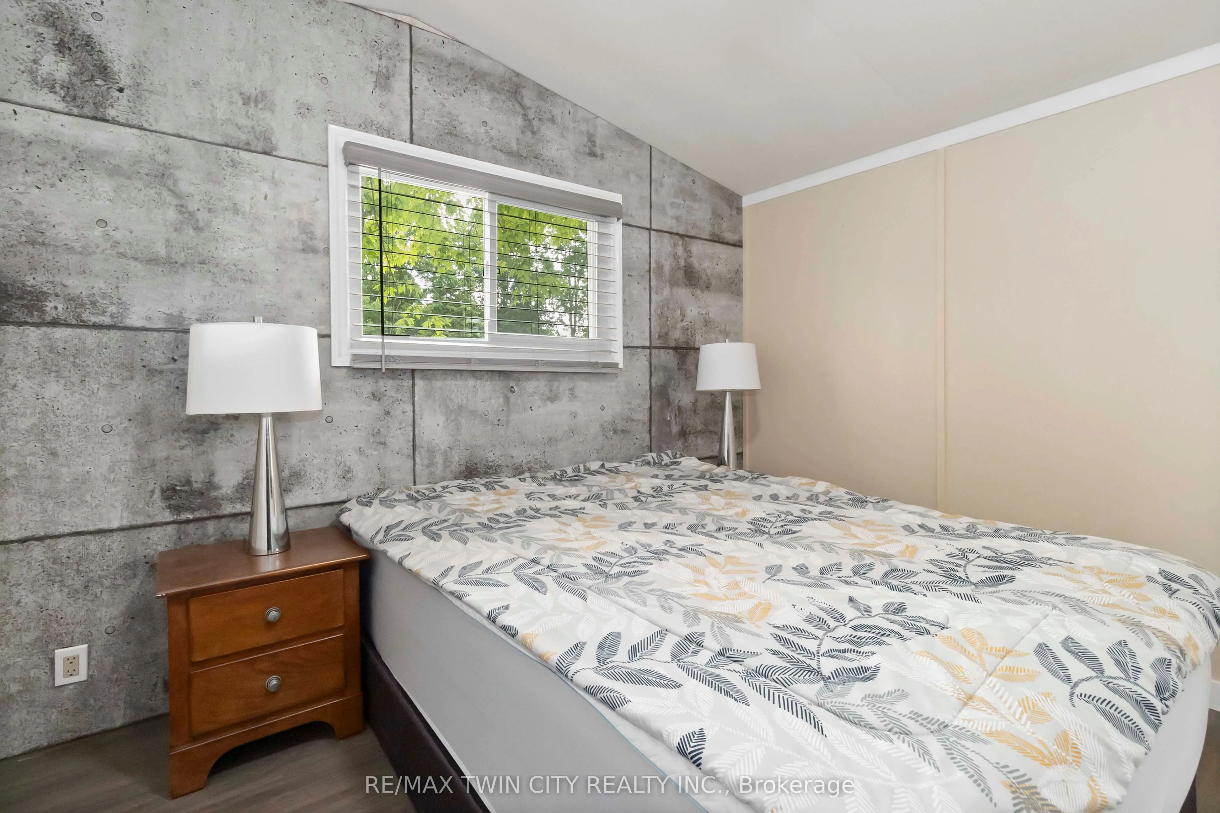 99 Fourth Concession Road, #243