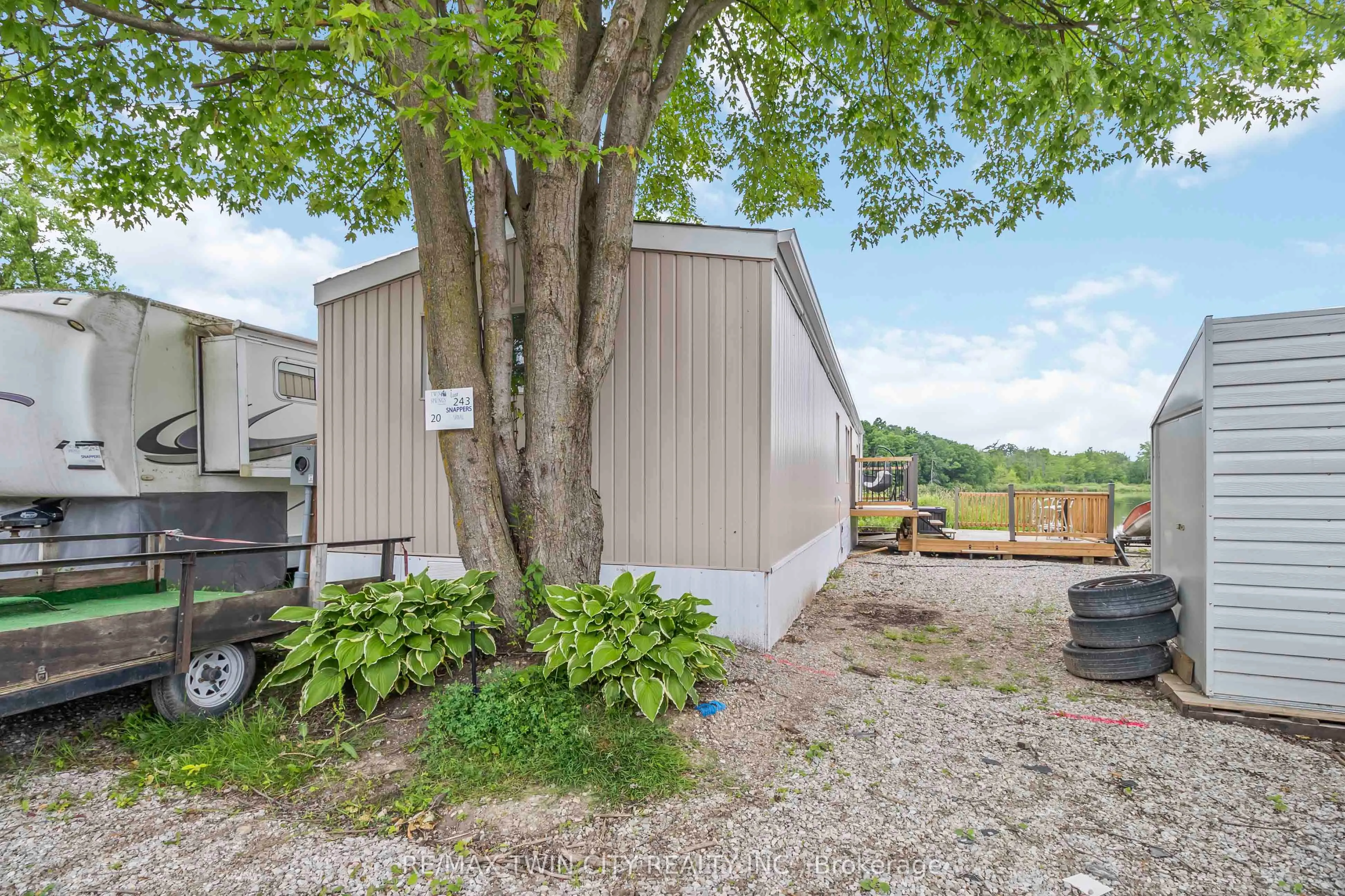 99 Fourth Concession Road, #243