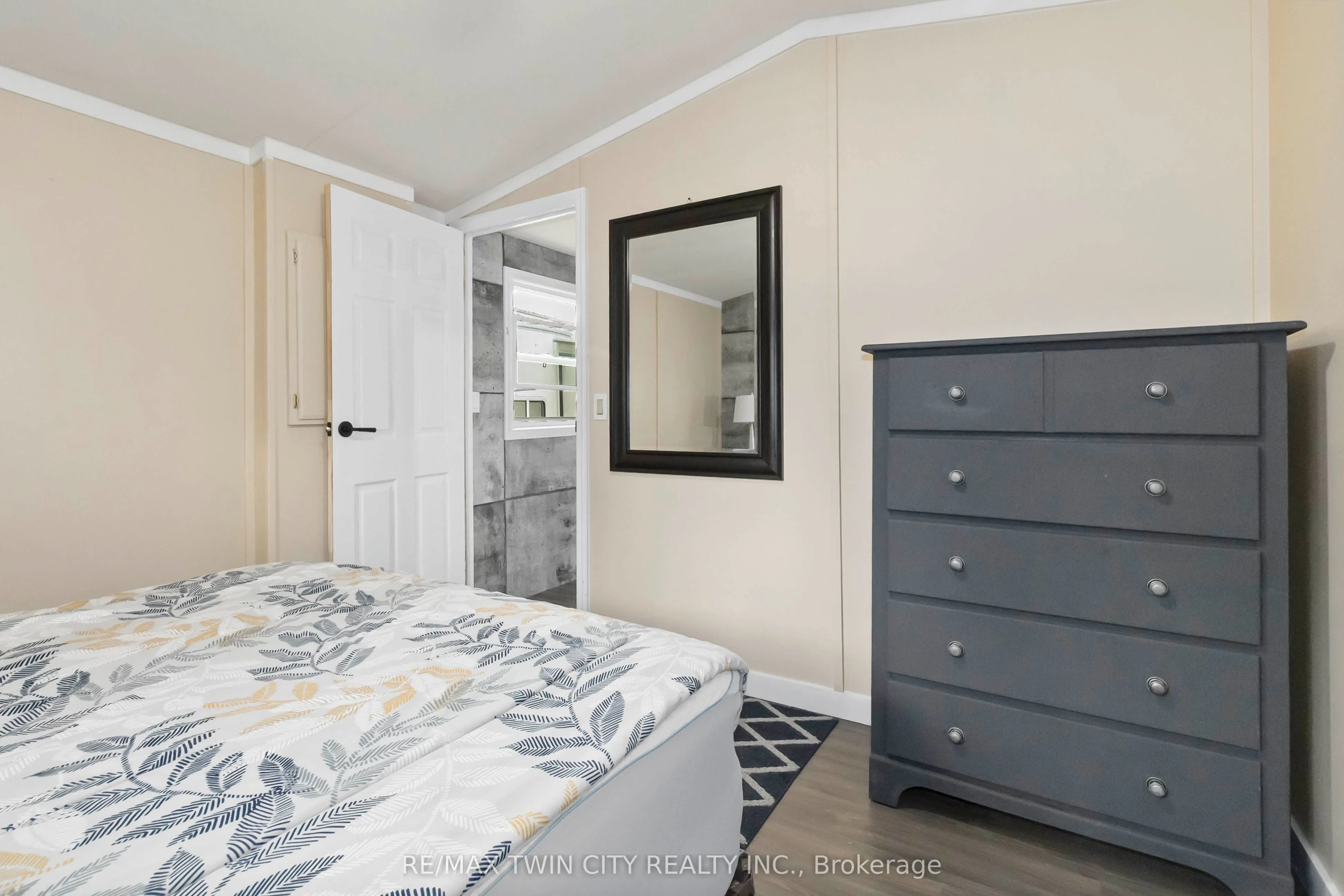 99 Fourth Concession Road, #243