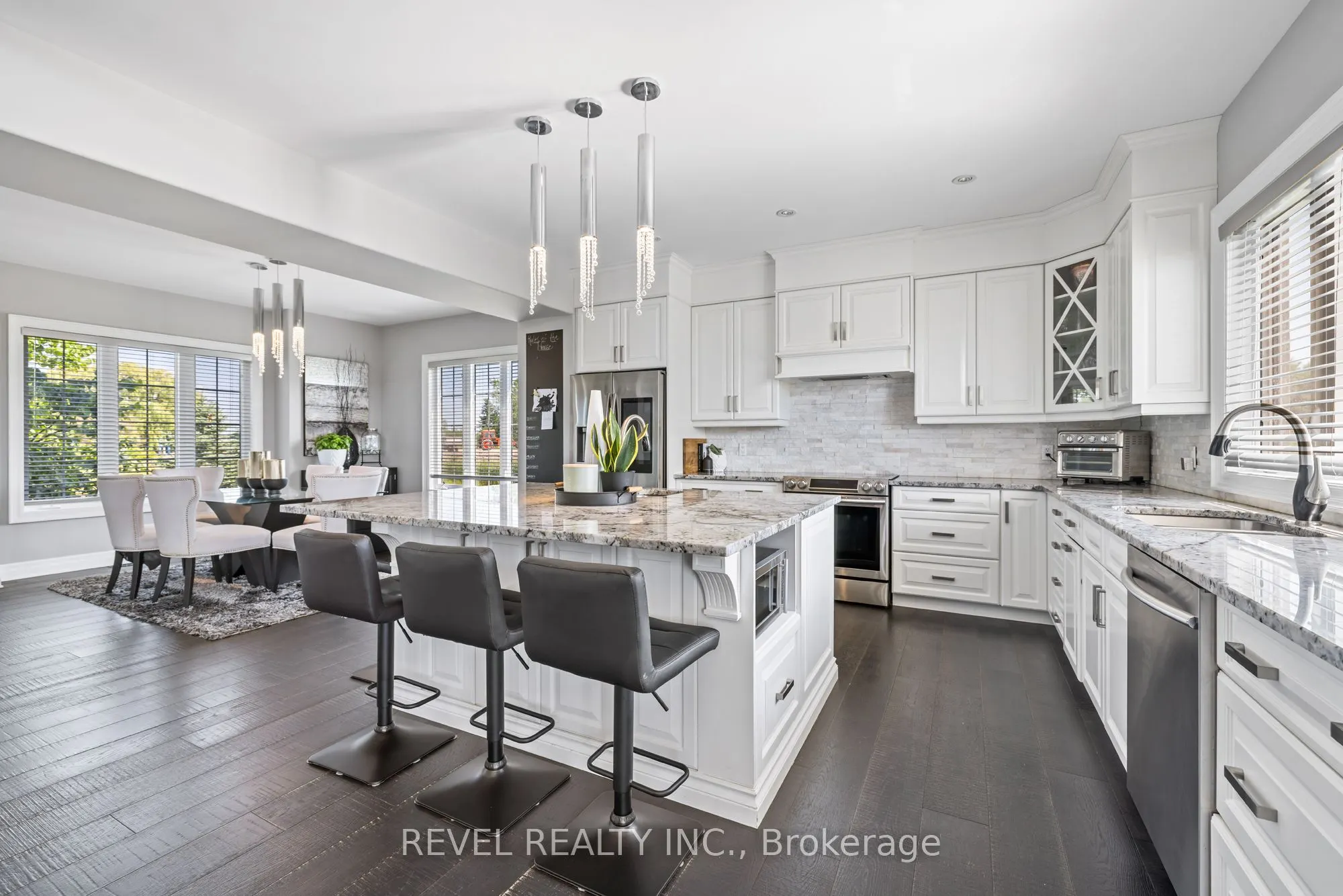 1479 Merrittville Highway