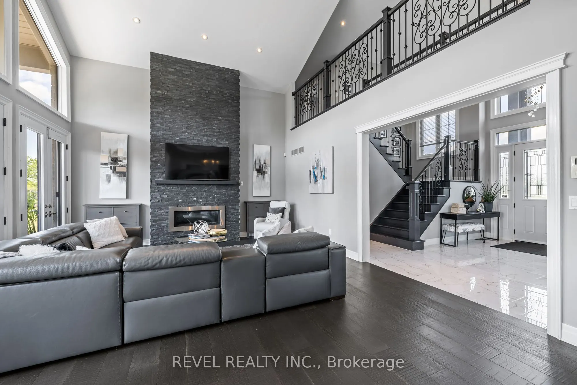 1479 Merrittville Highway
