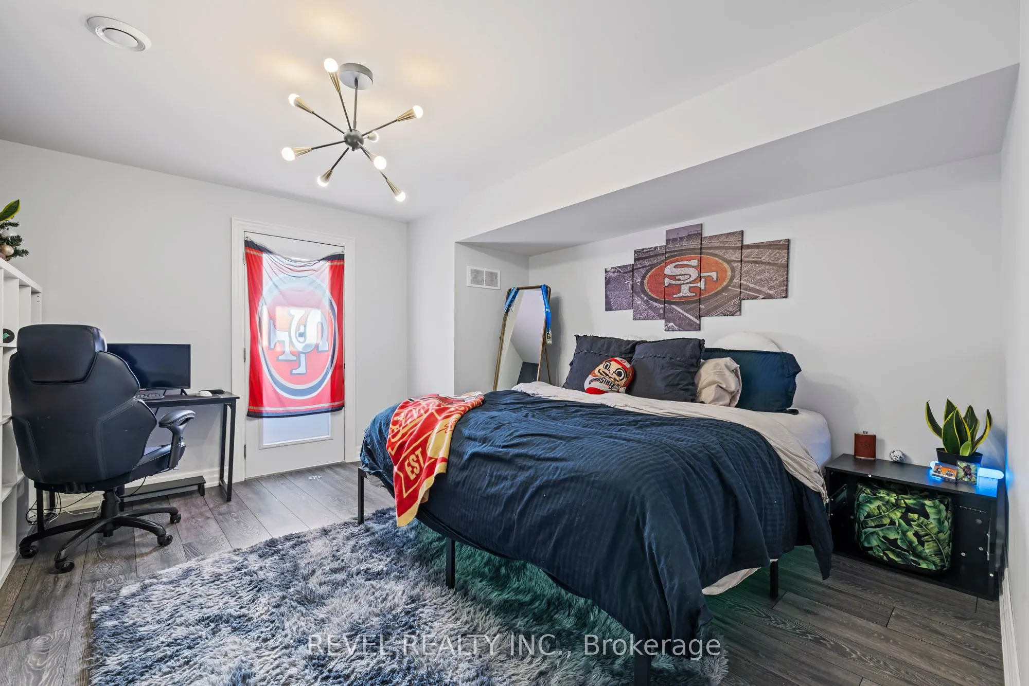 1479 Merrittville Highway