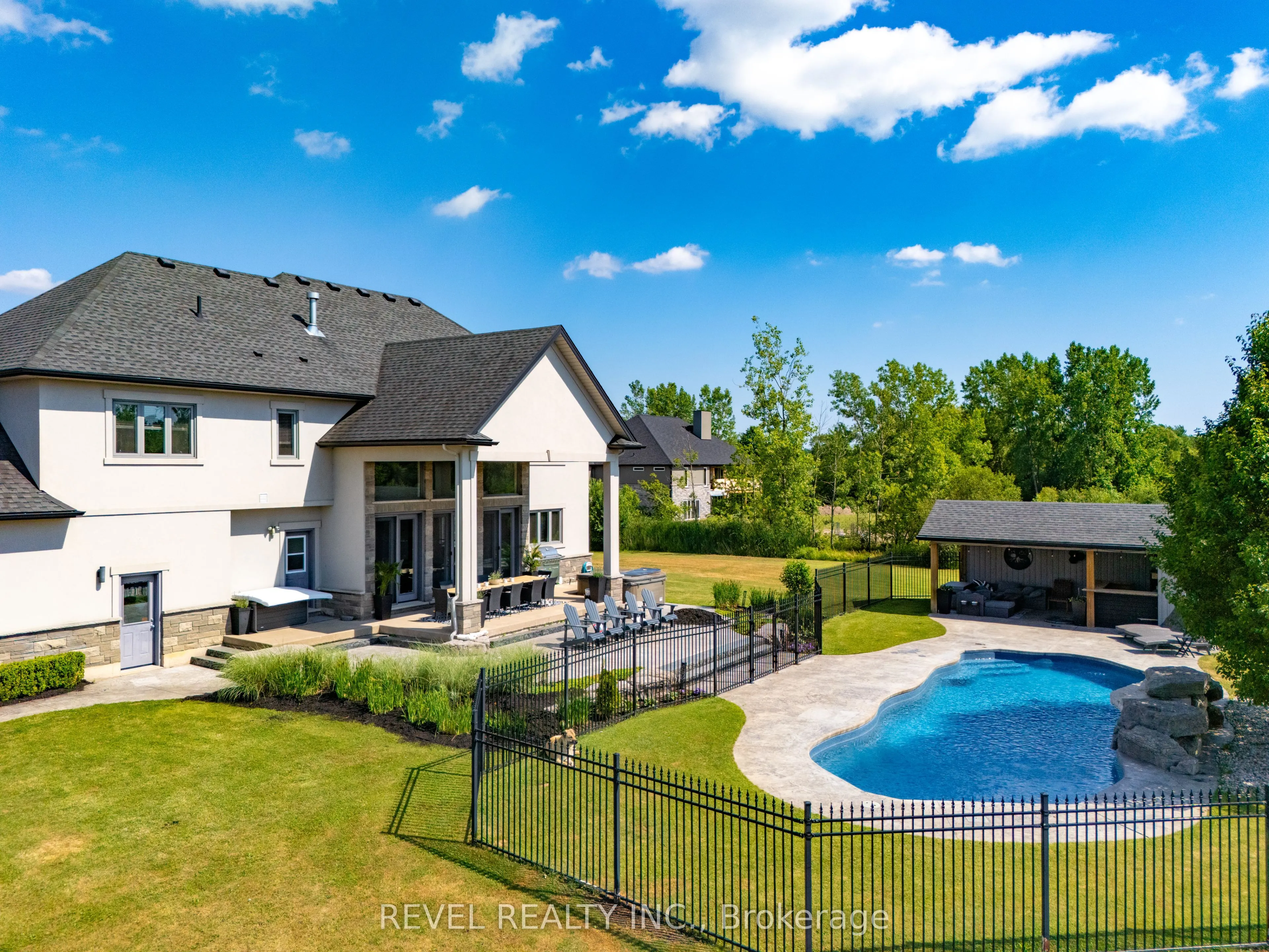 1479 Merrittville Highway