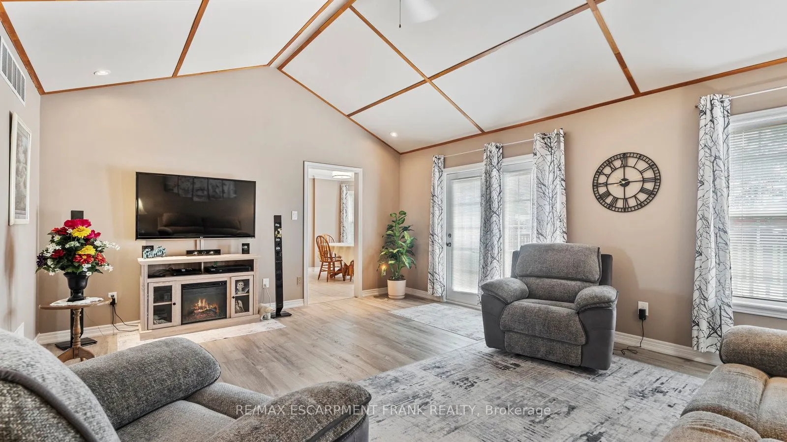 703 BROMAN Court