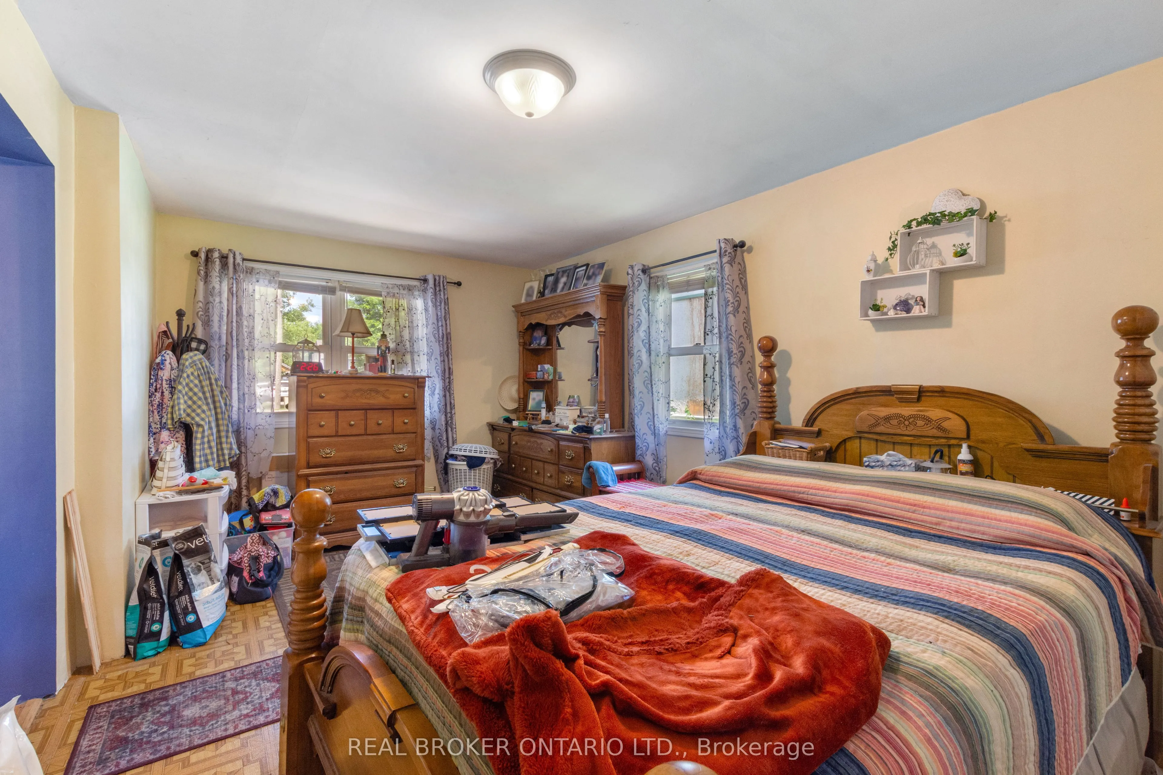 1247 Old 8 Highway