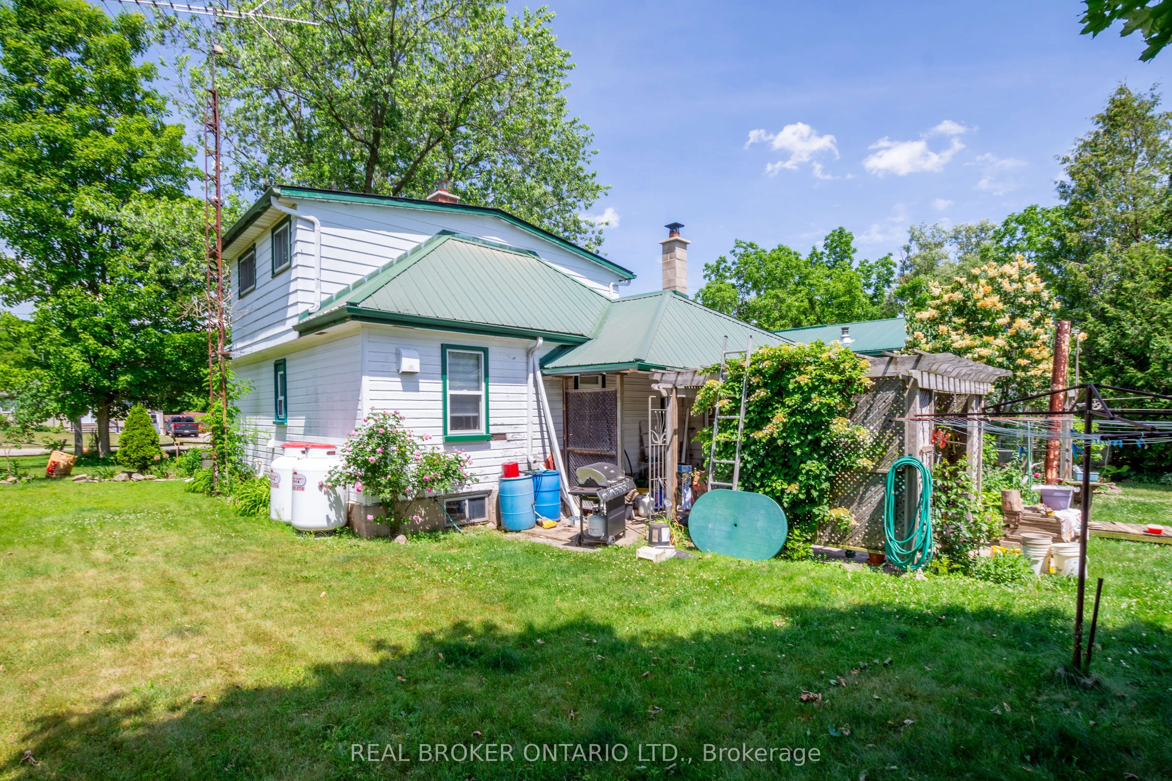 1247 Old 8 Highway