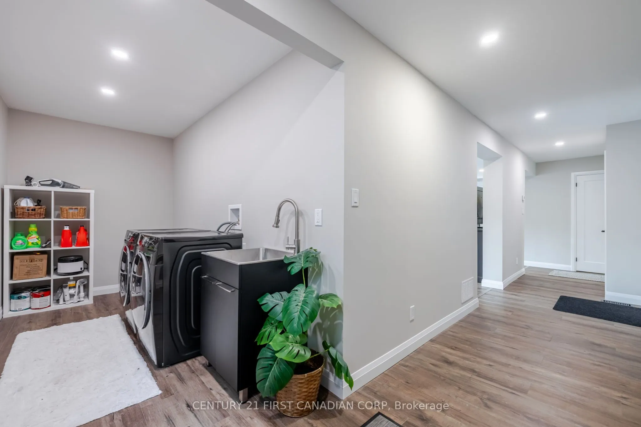 1360 Hastings Drive