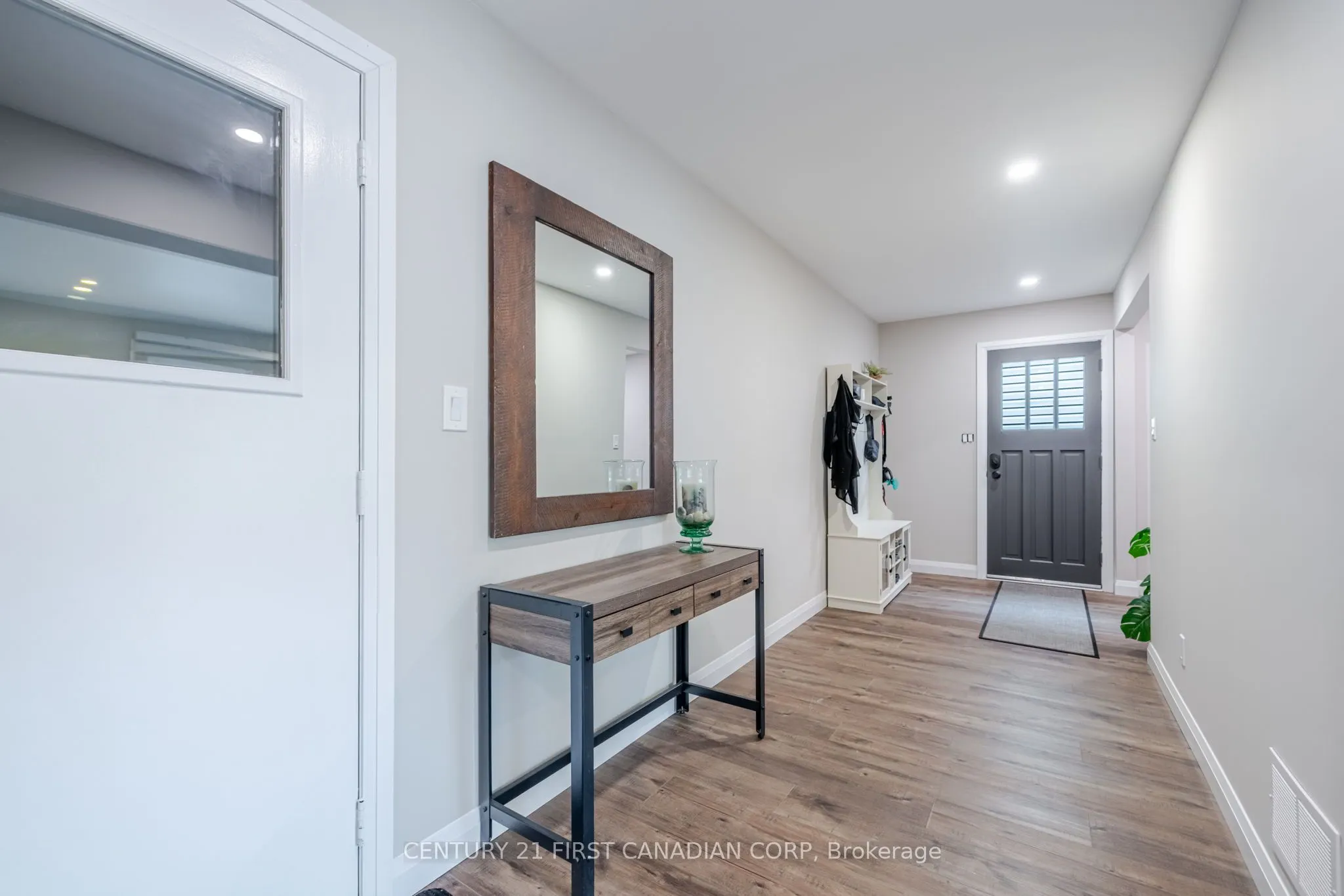 1360 Hastings Drive