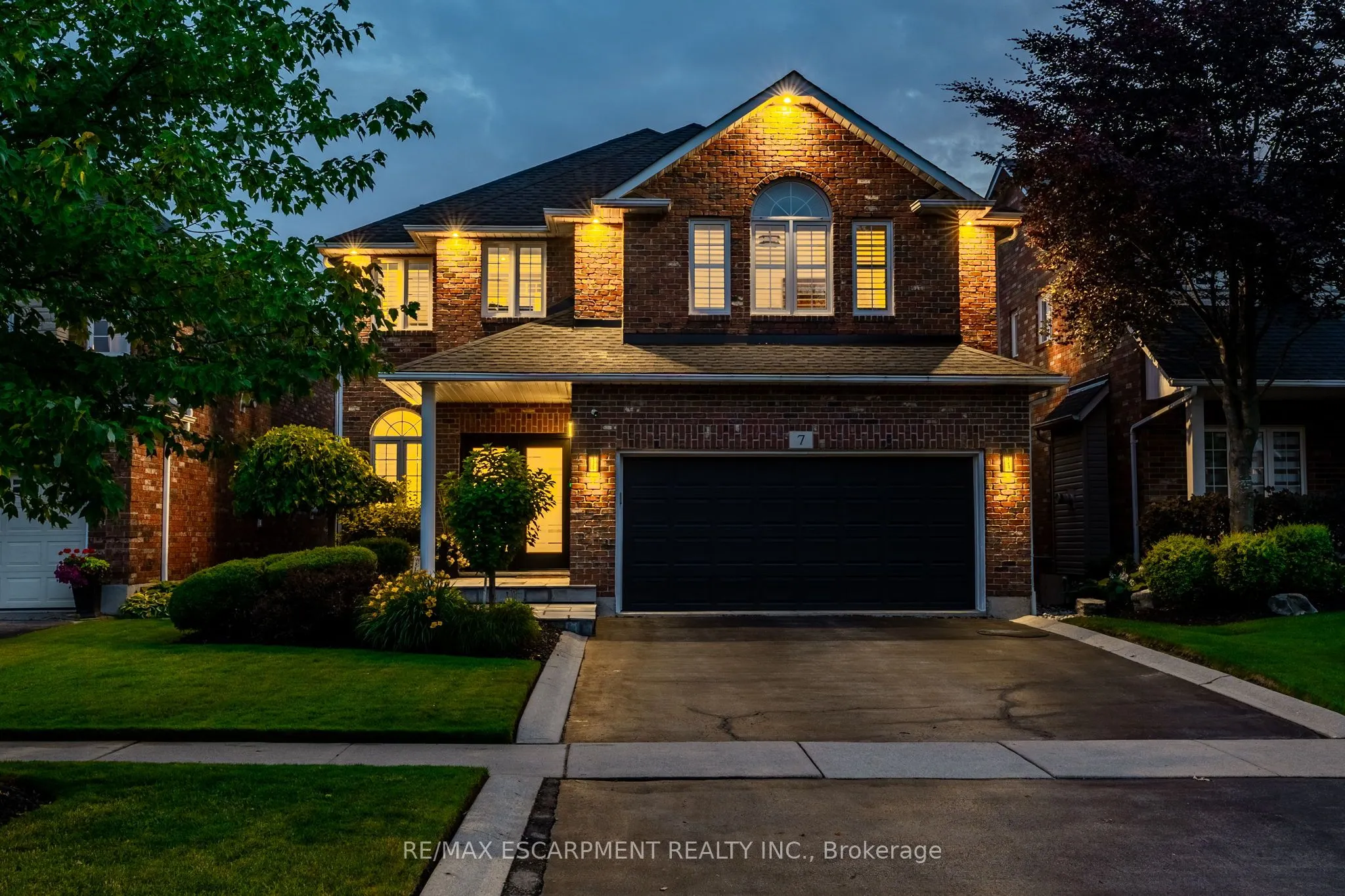 7 Volterra Court