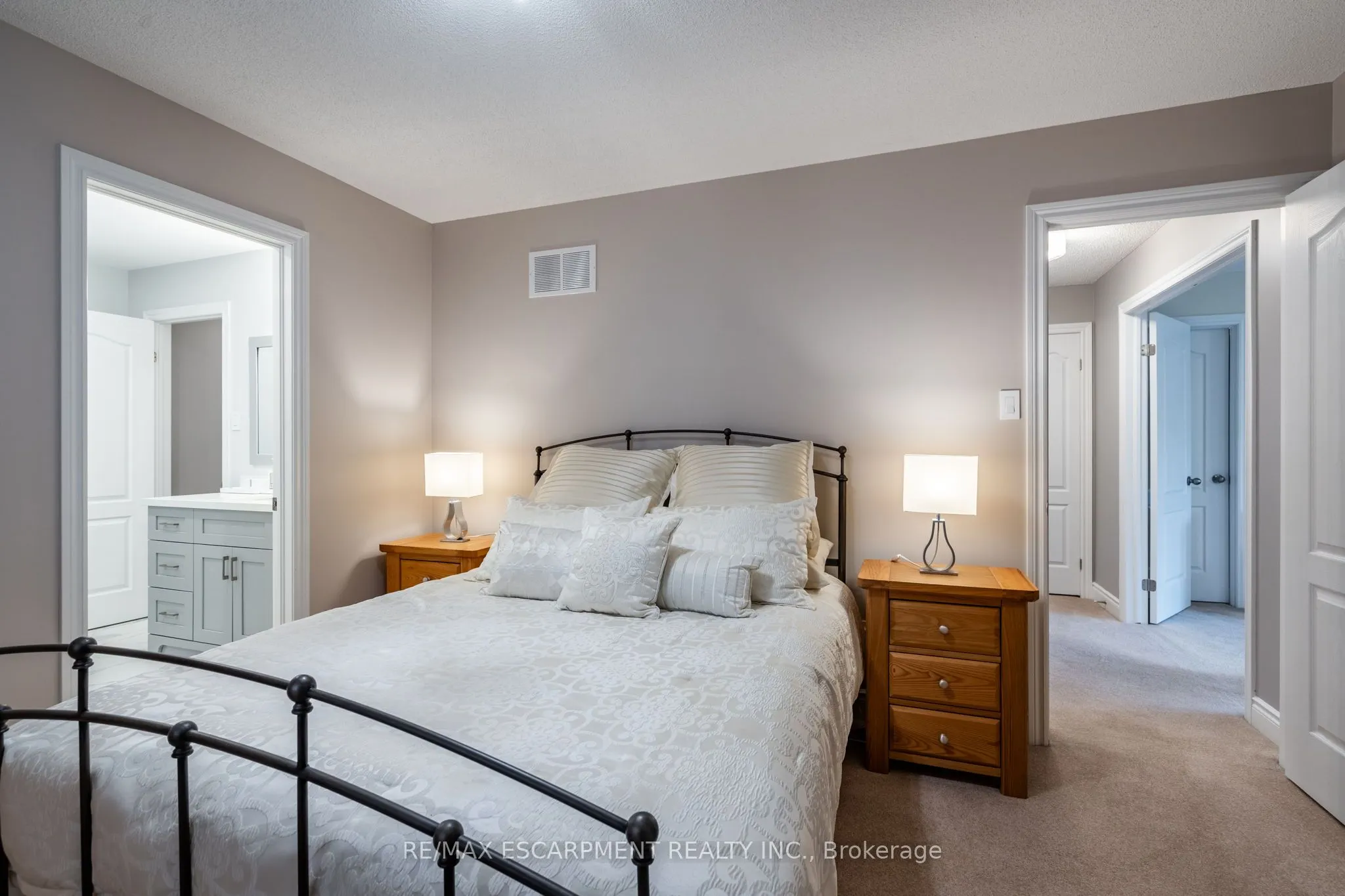 7 Volterra Court