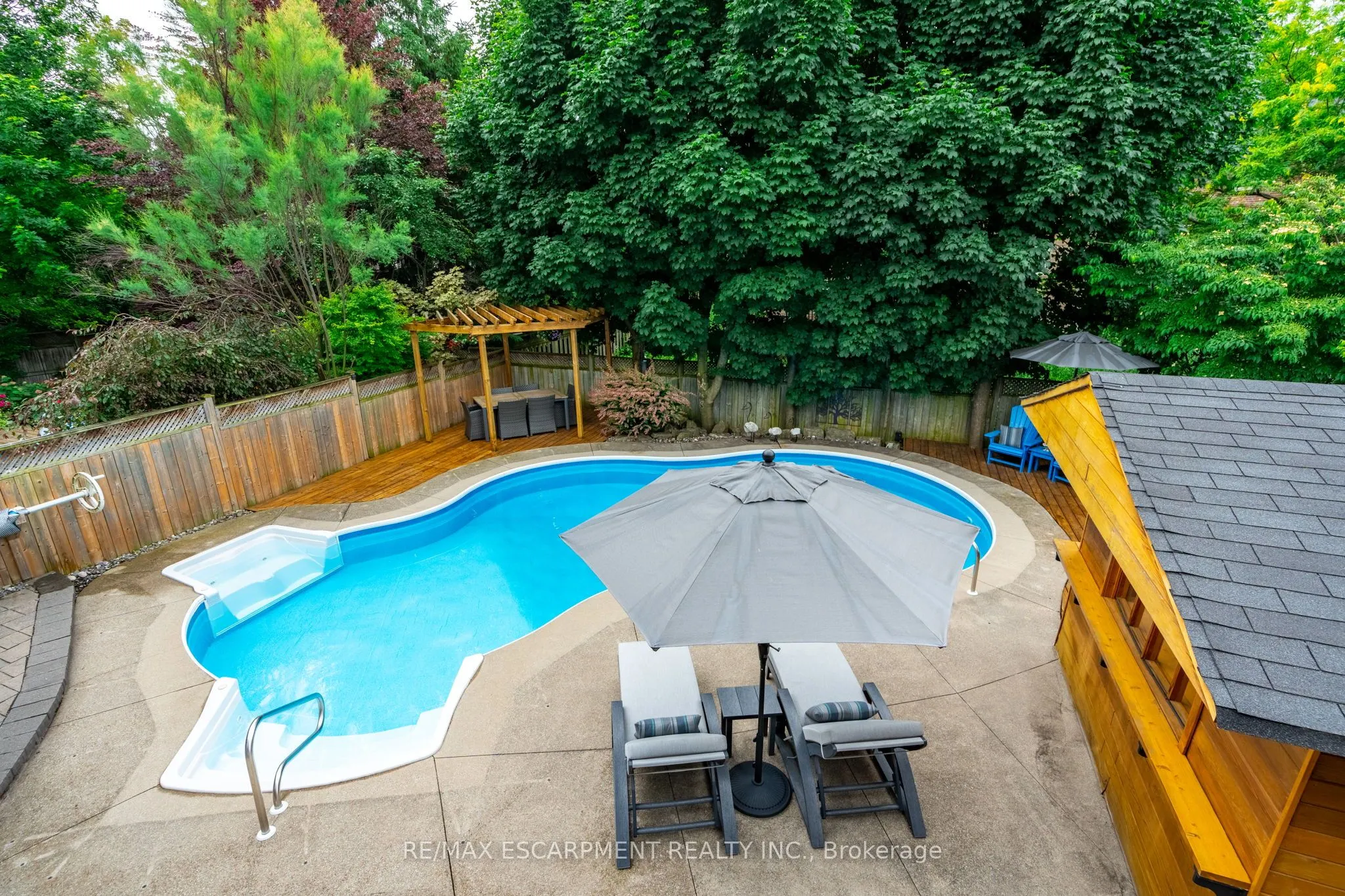 7 Volterra Court