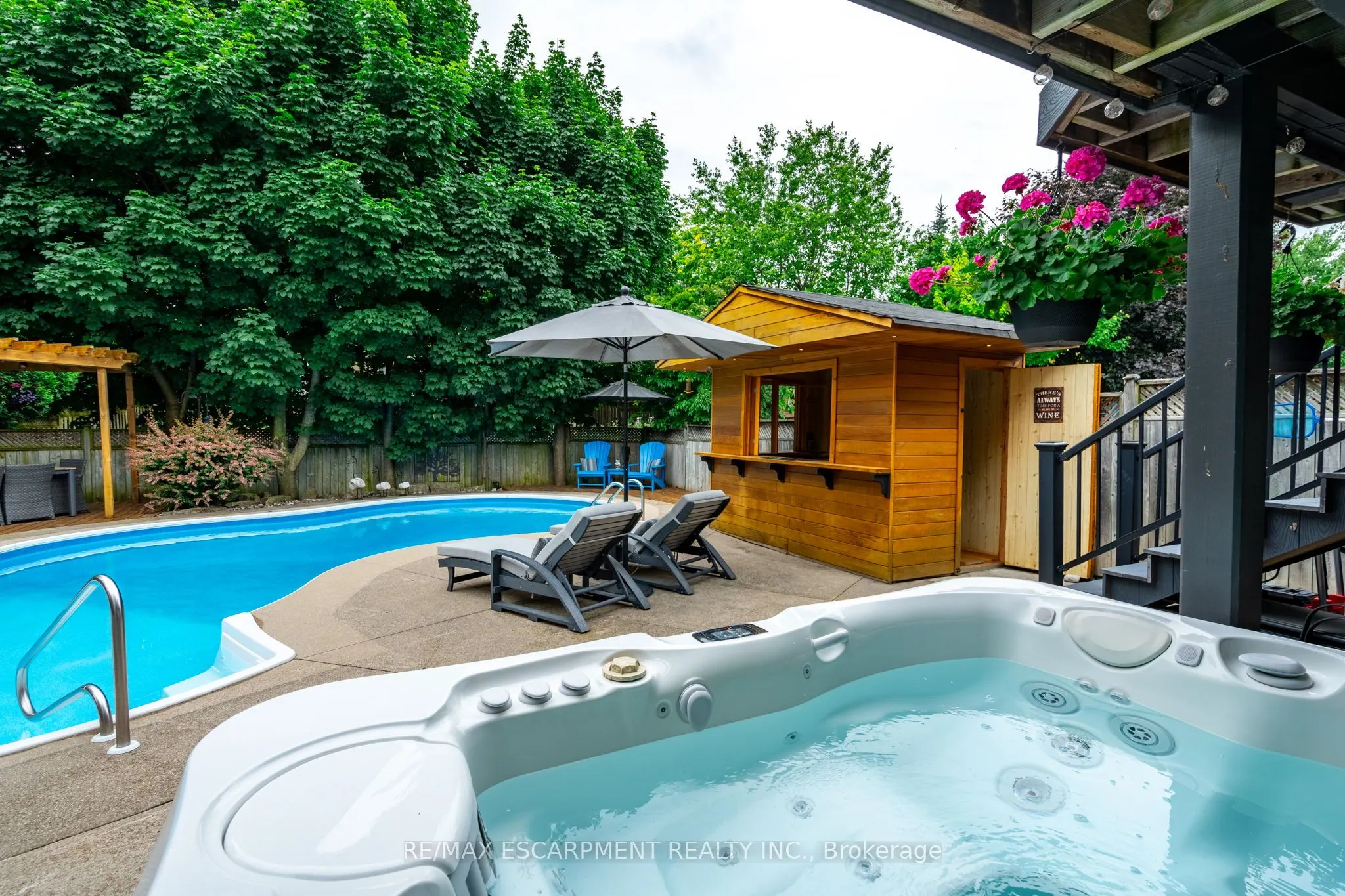 7 Volterra Court