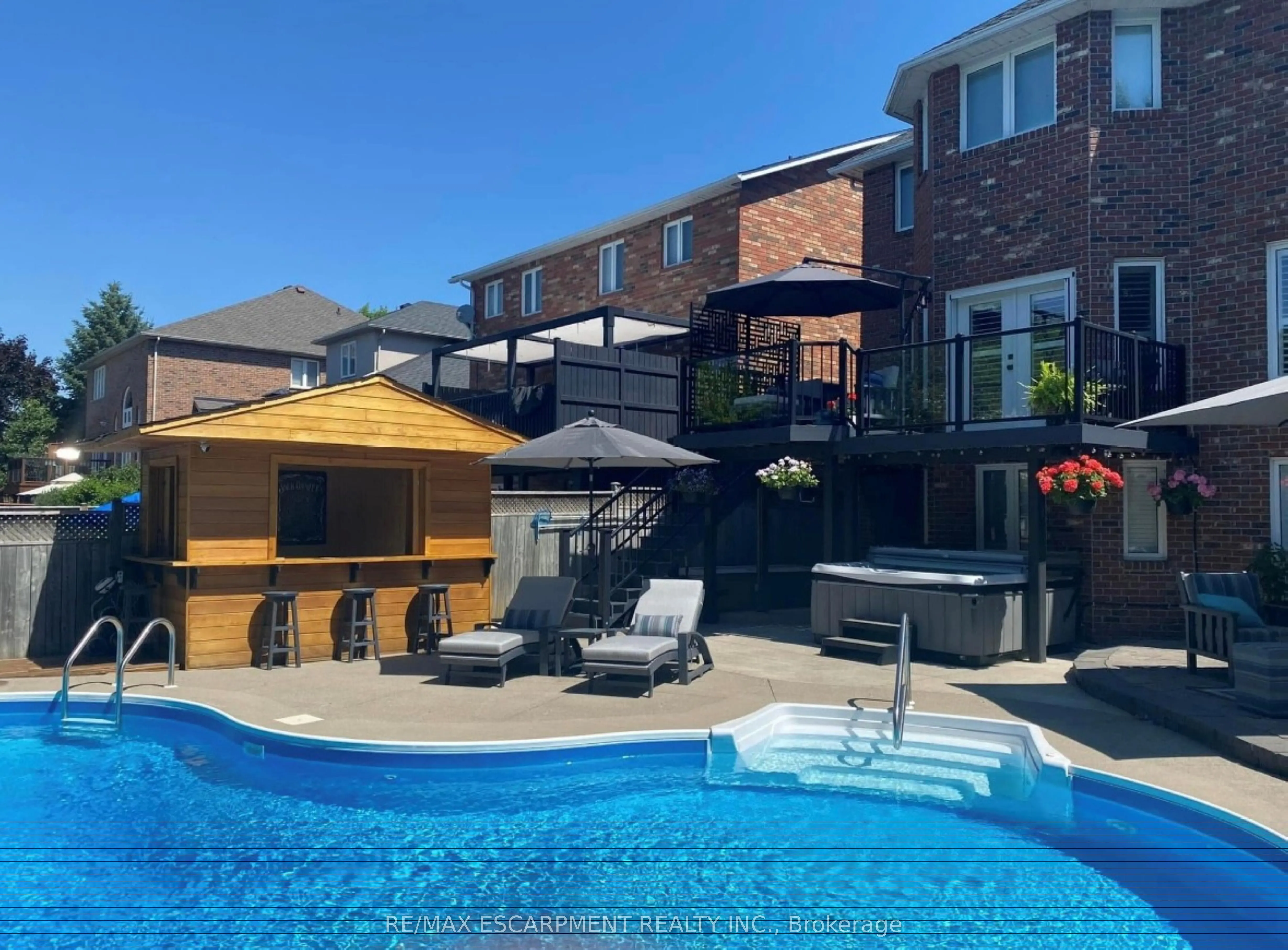 7 Volterra Court