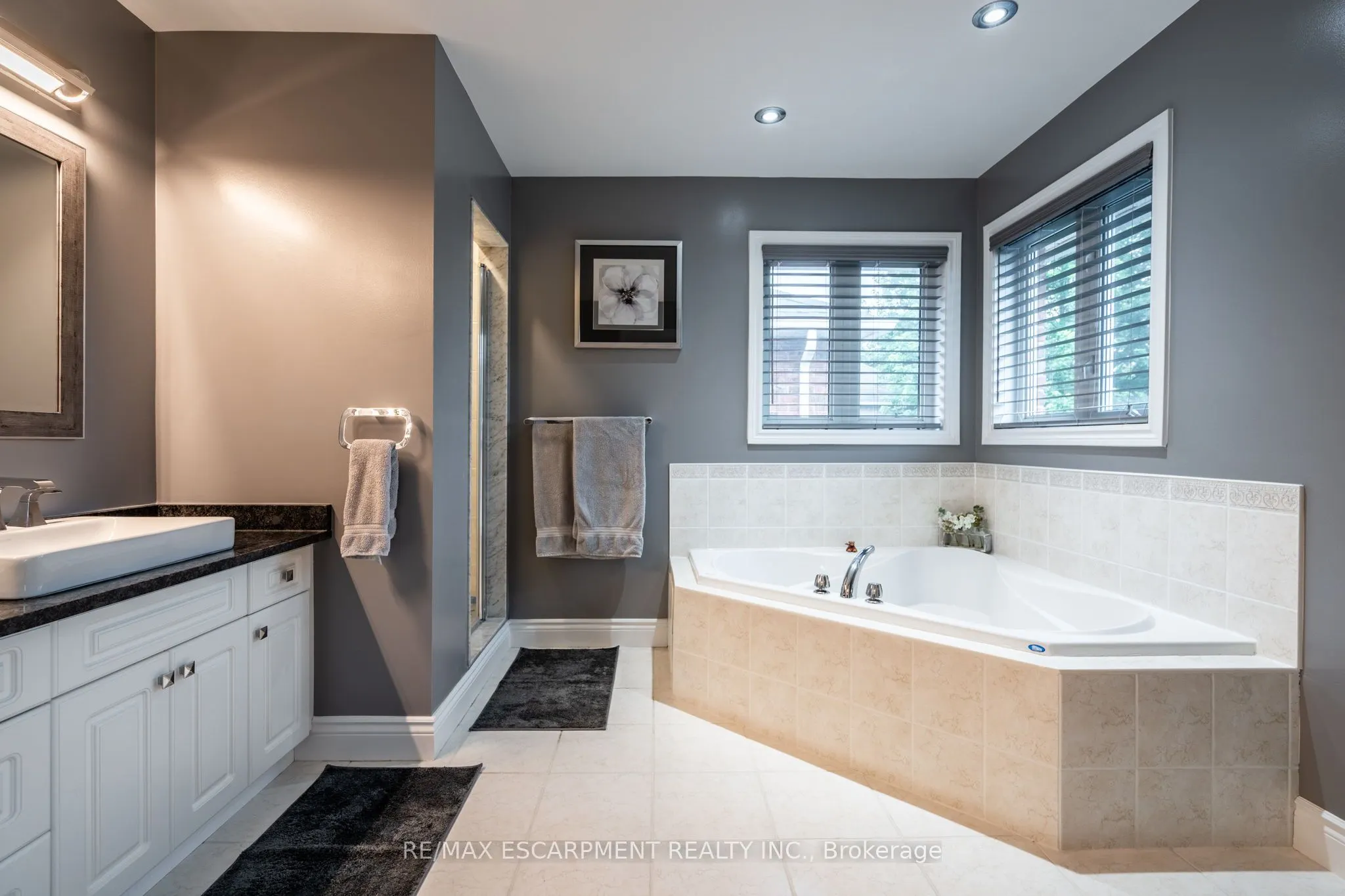 7 Volterra Court
