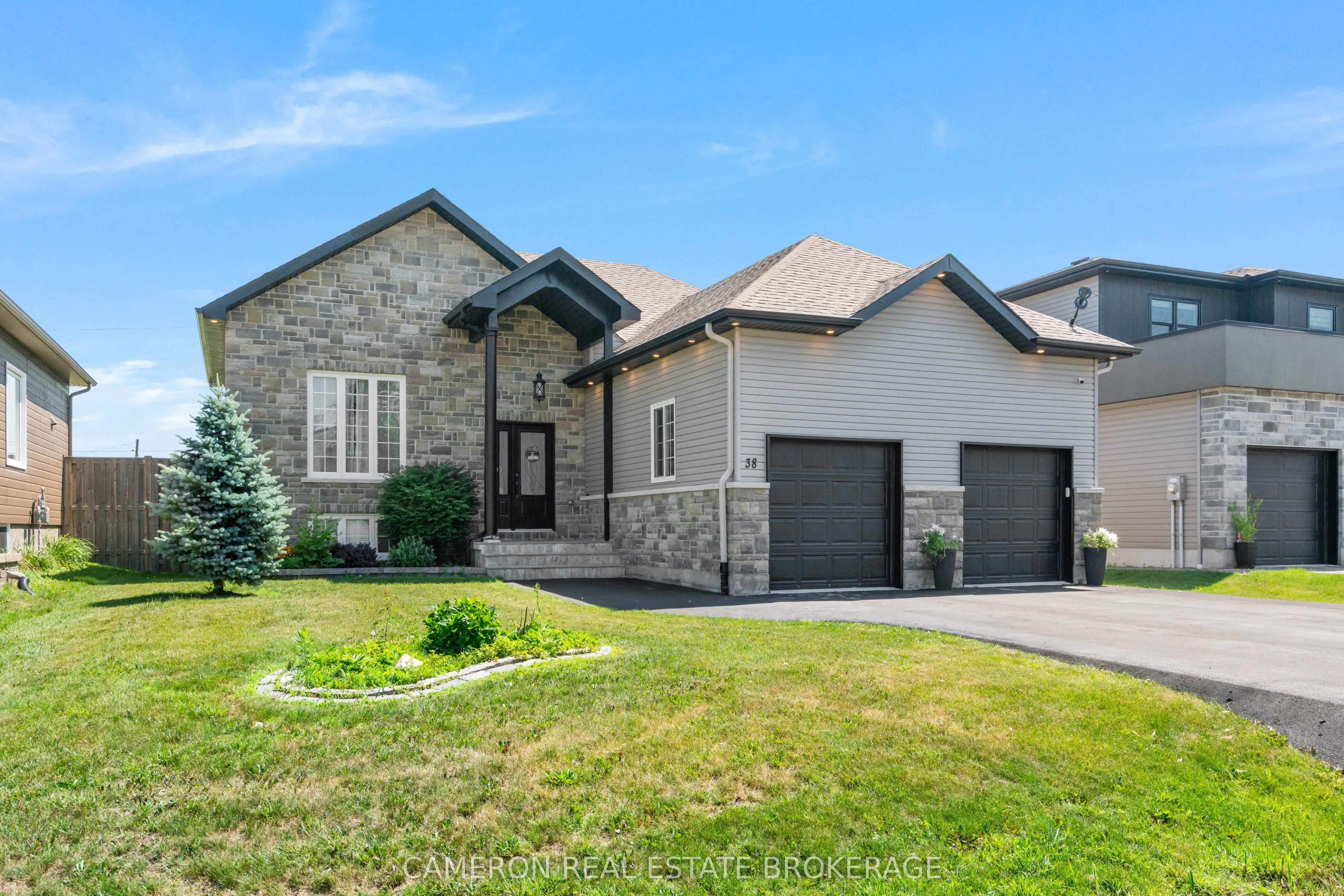 38 Abagail Crescent