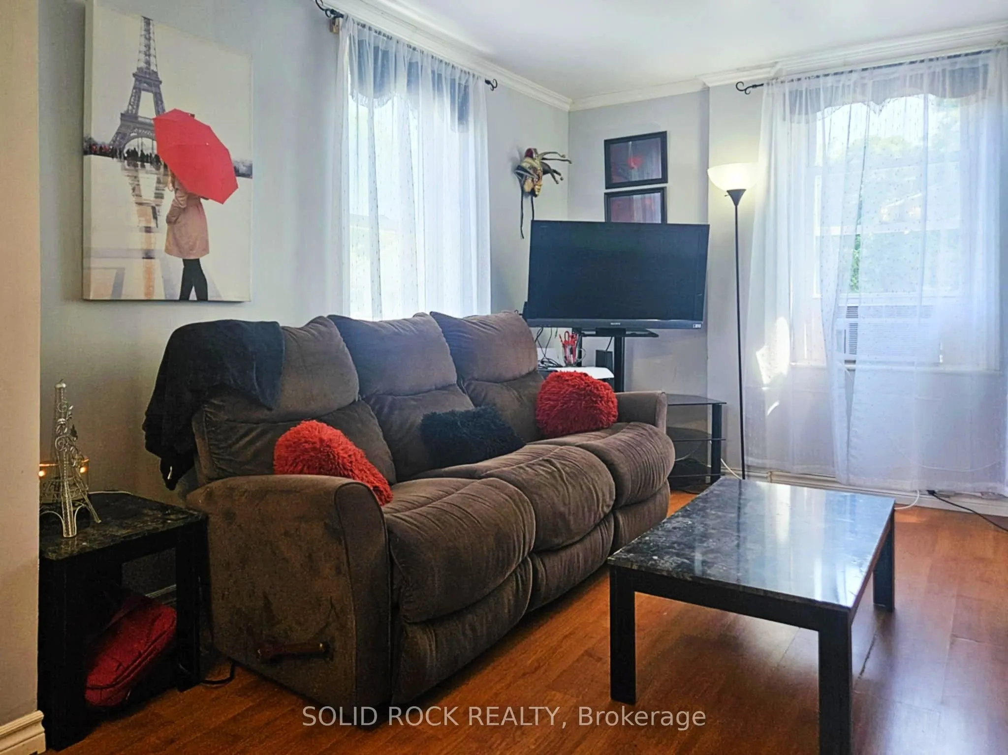 29 Edgewood Avenue