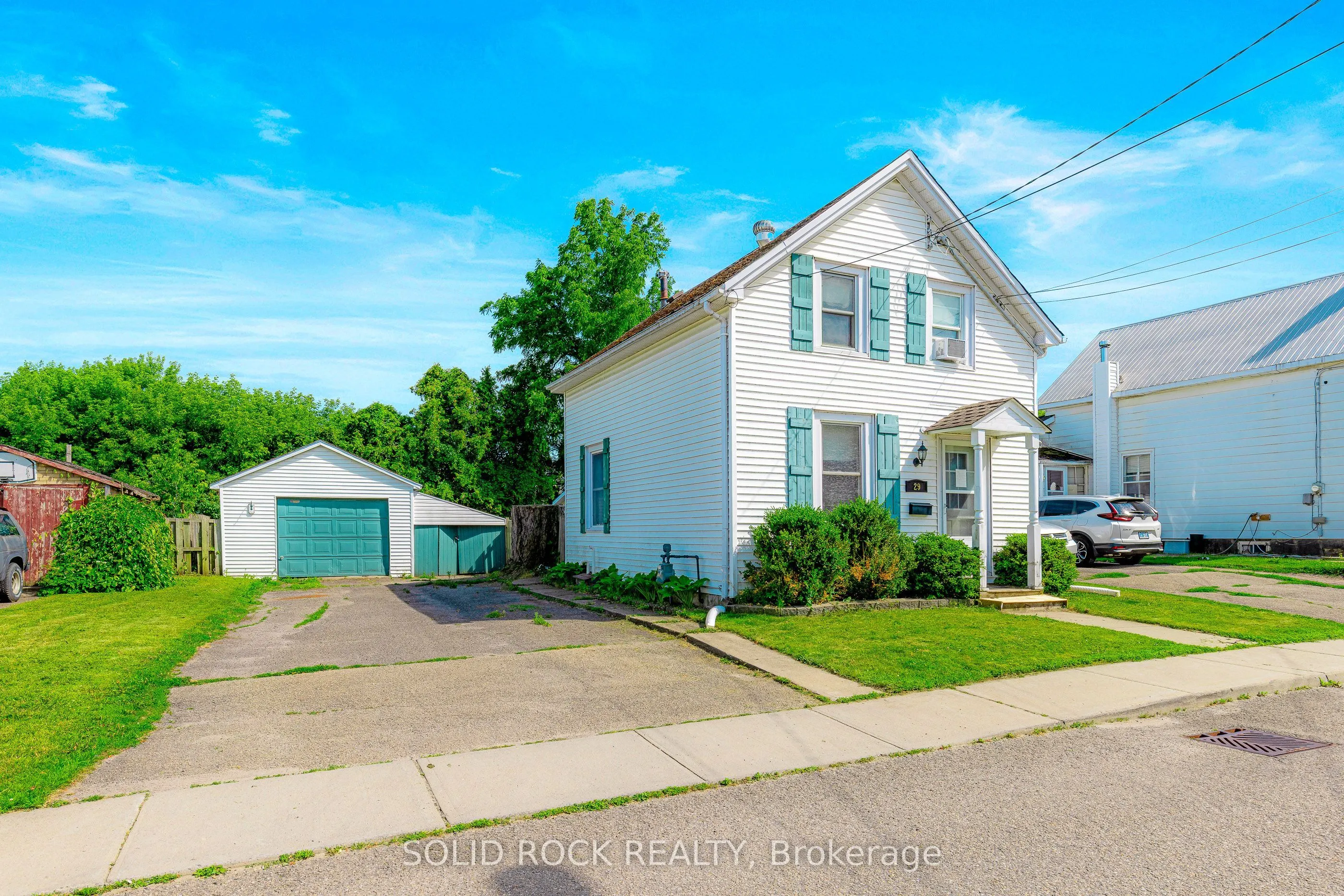 29 Edgewood Avenue