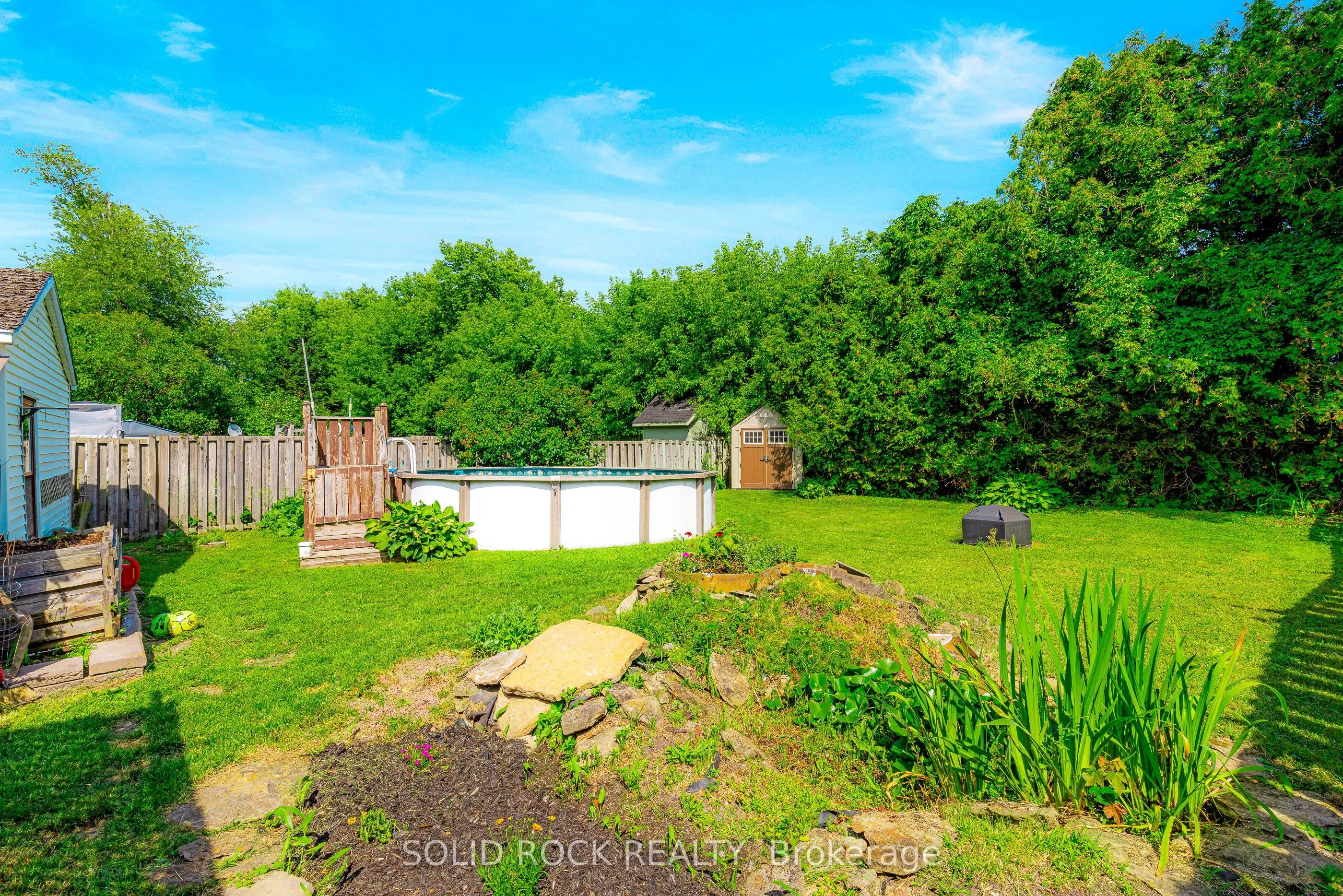 29 Edgewood Avenue