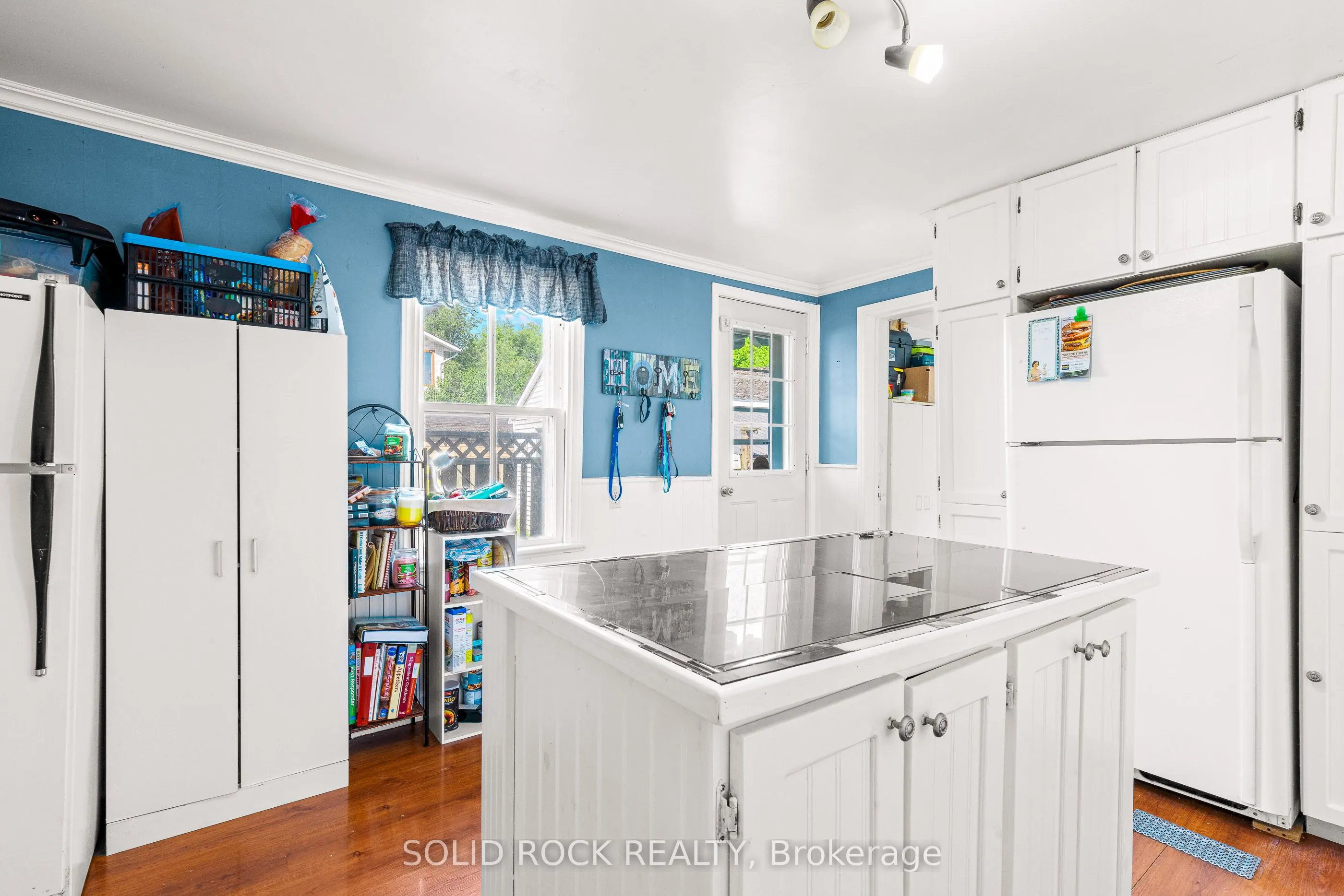 29 Edgewood Avenue