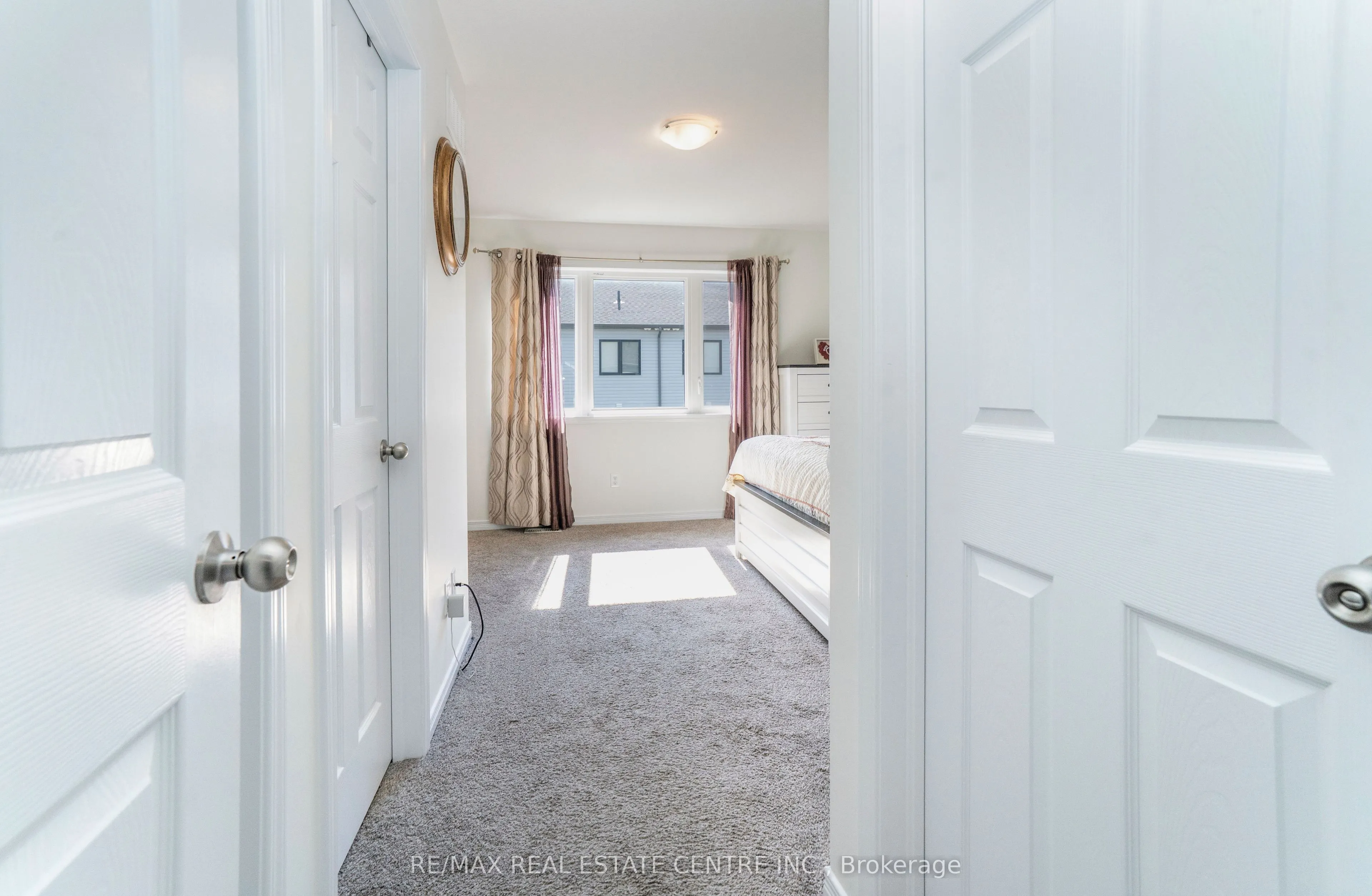 504 WOODLEA Court