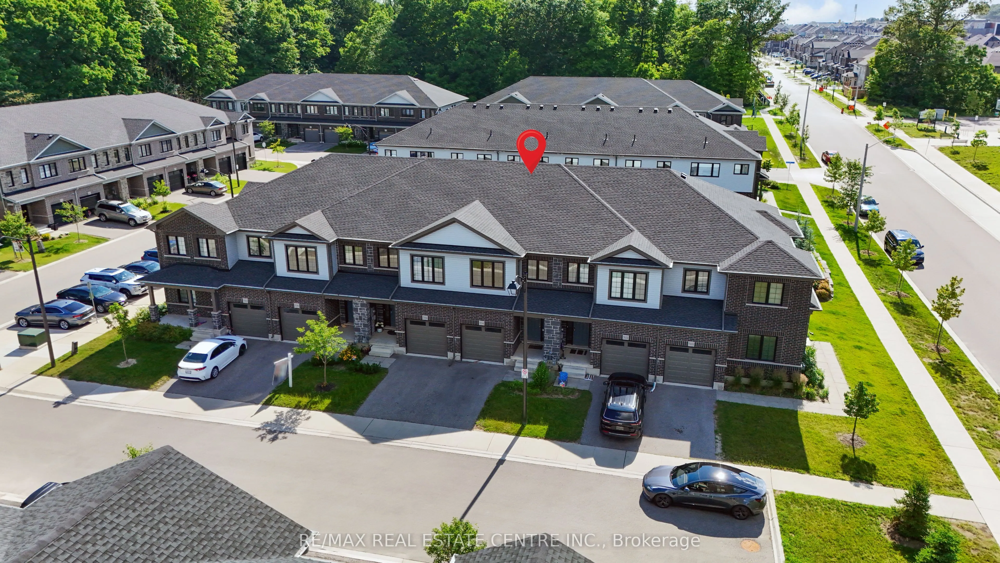 504 WOODLEA Court