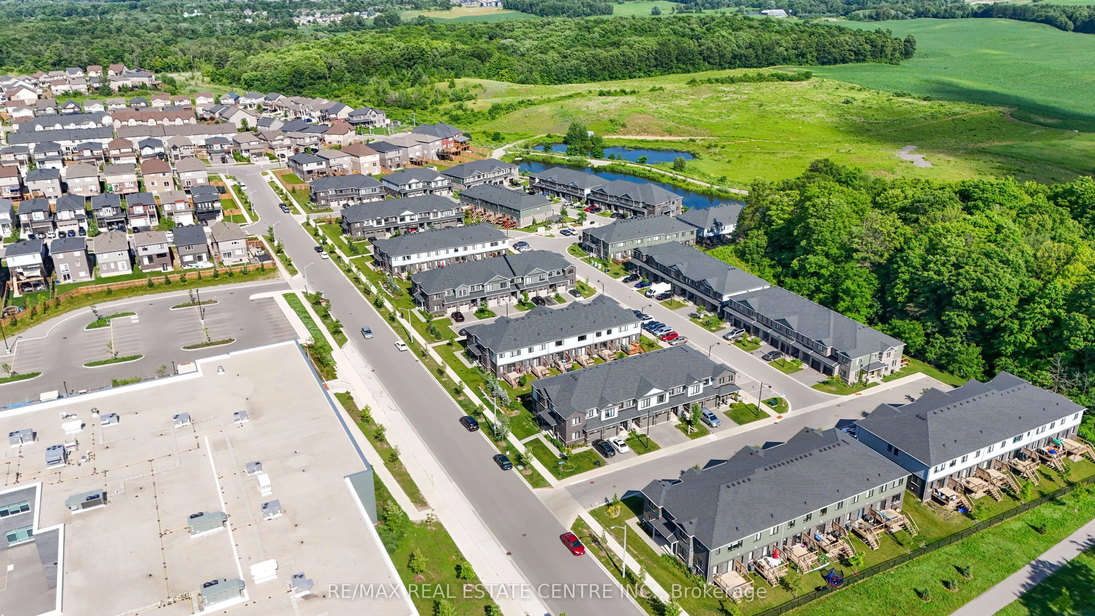 504 WOODLEA Court