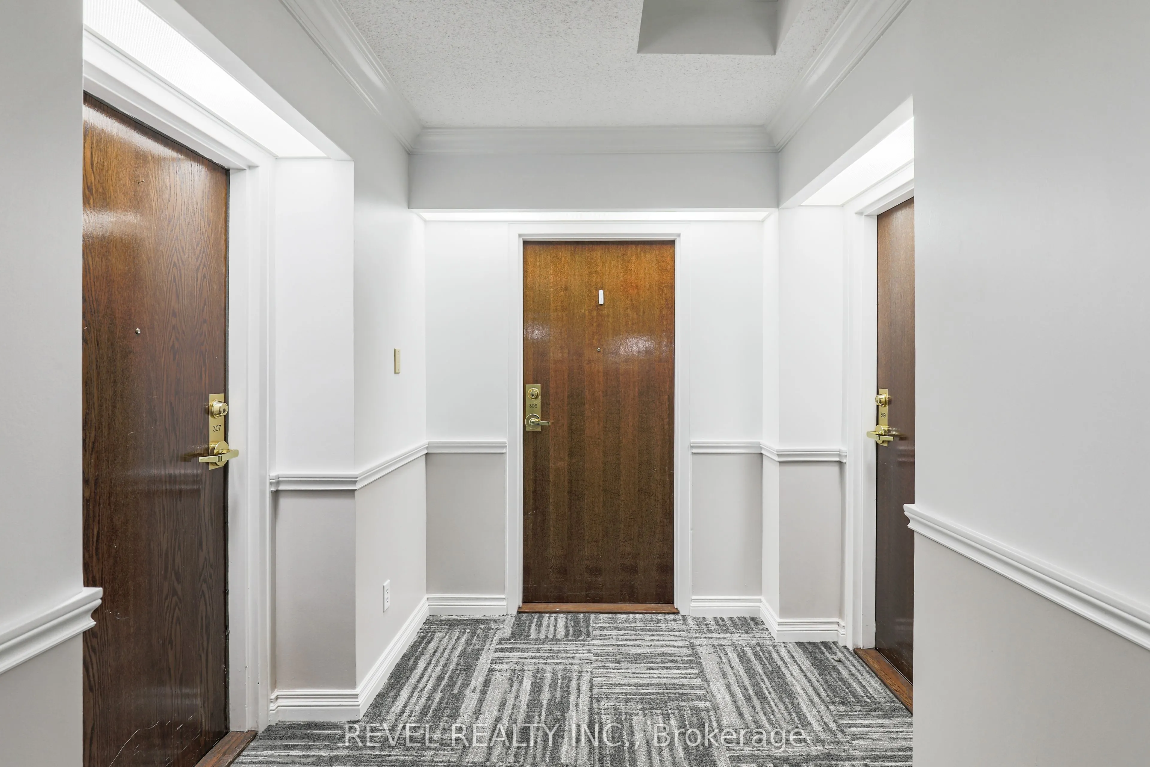 4 Heritage Way, #308