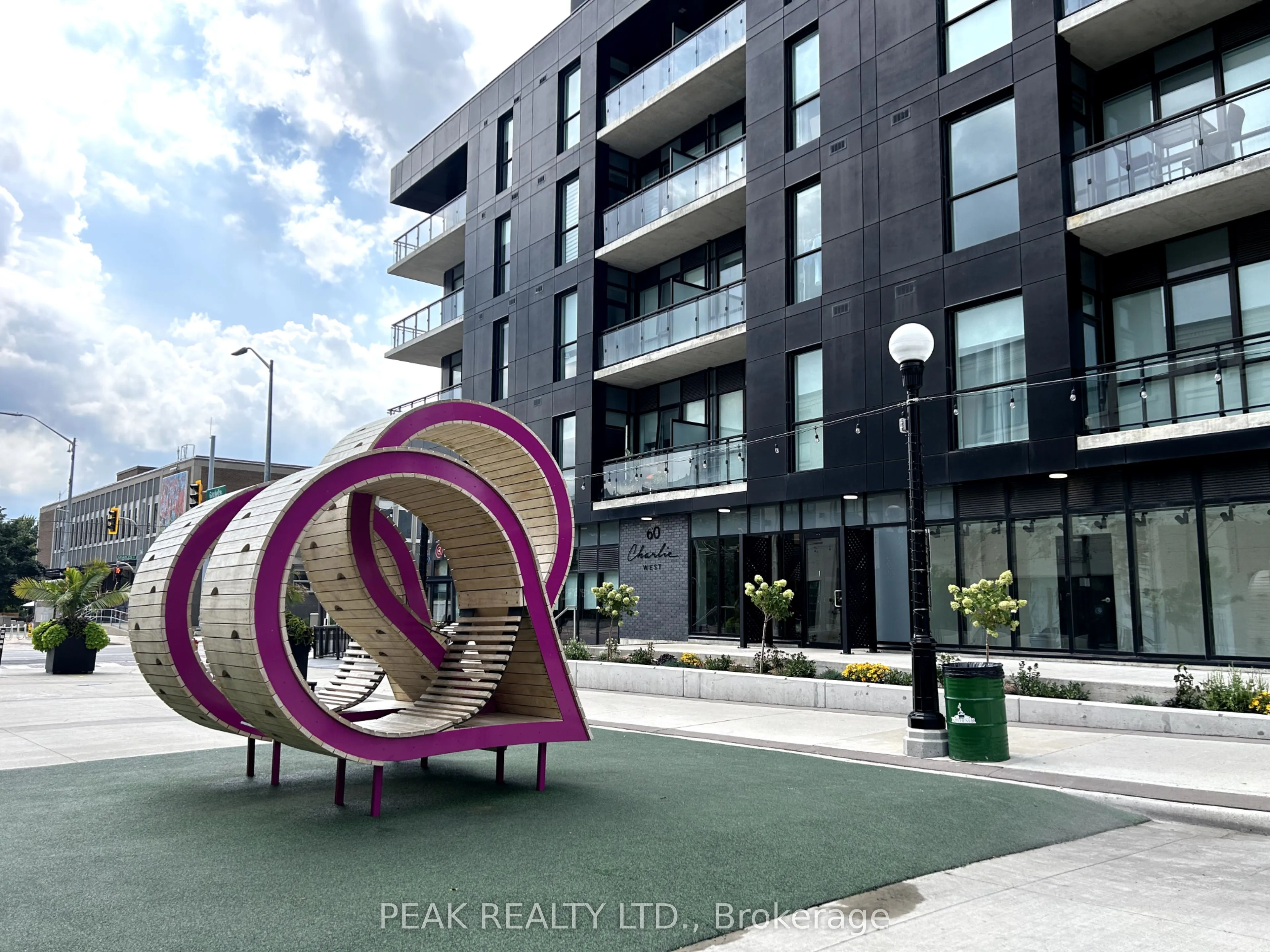 60 Charles Street W, #2908
