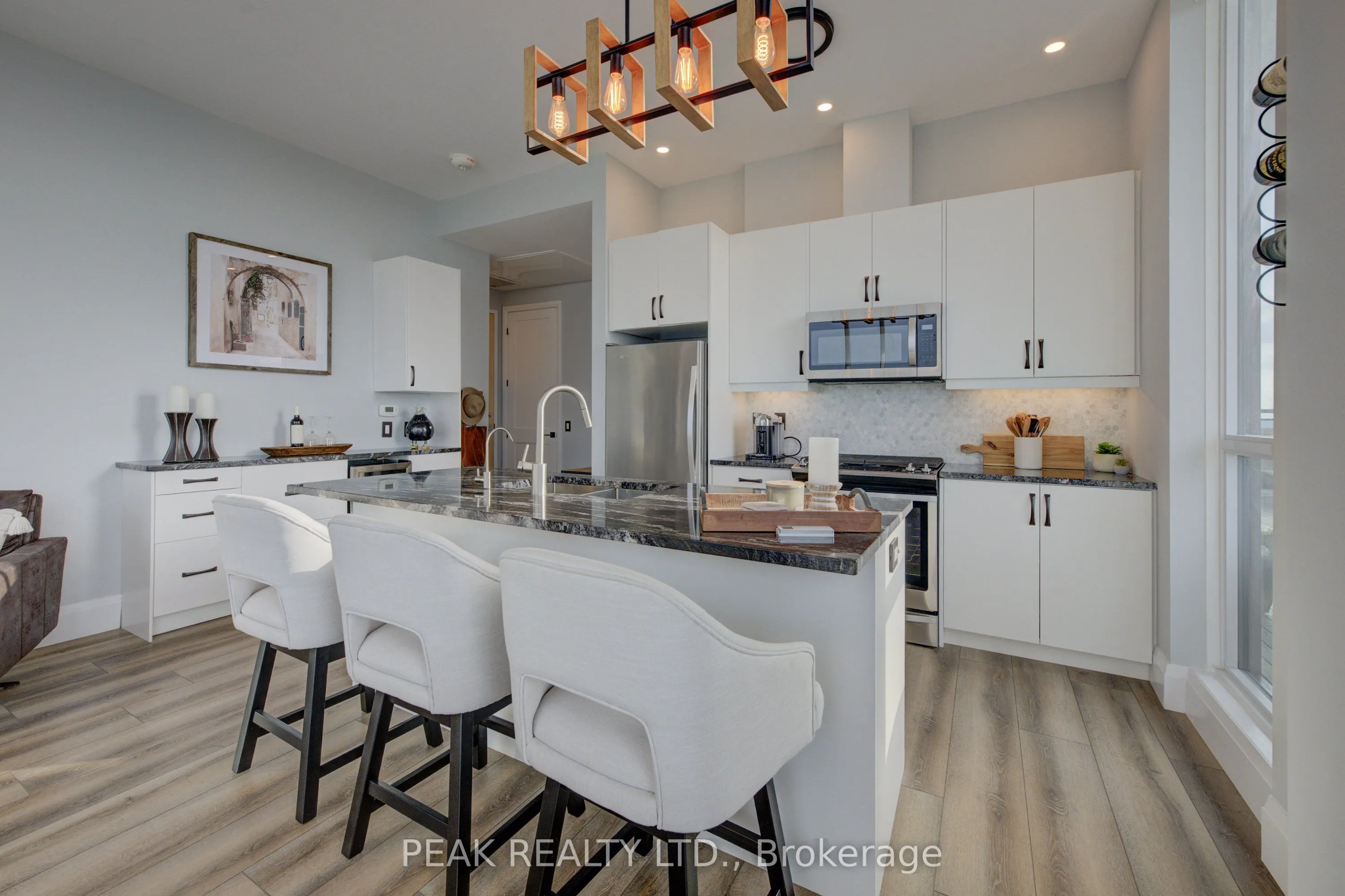 60 Charles Street W, #2908