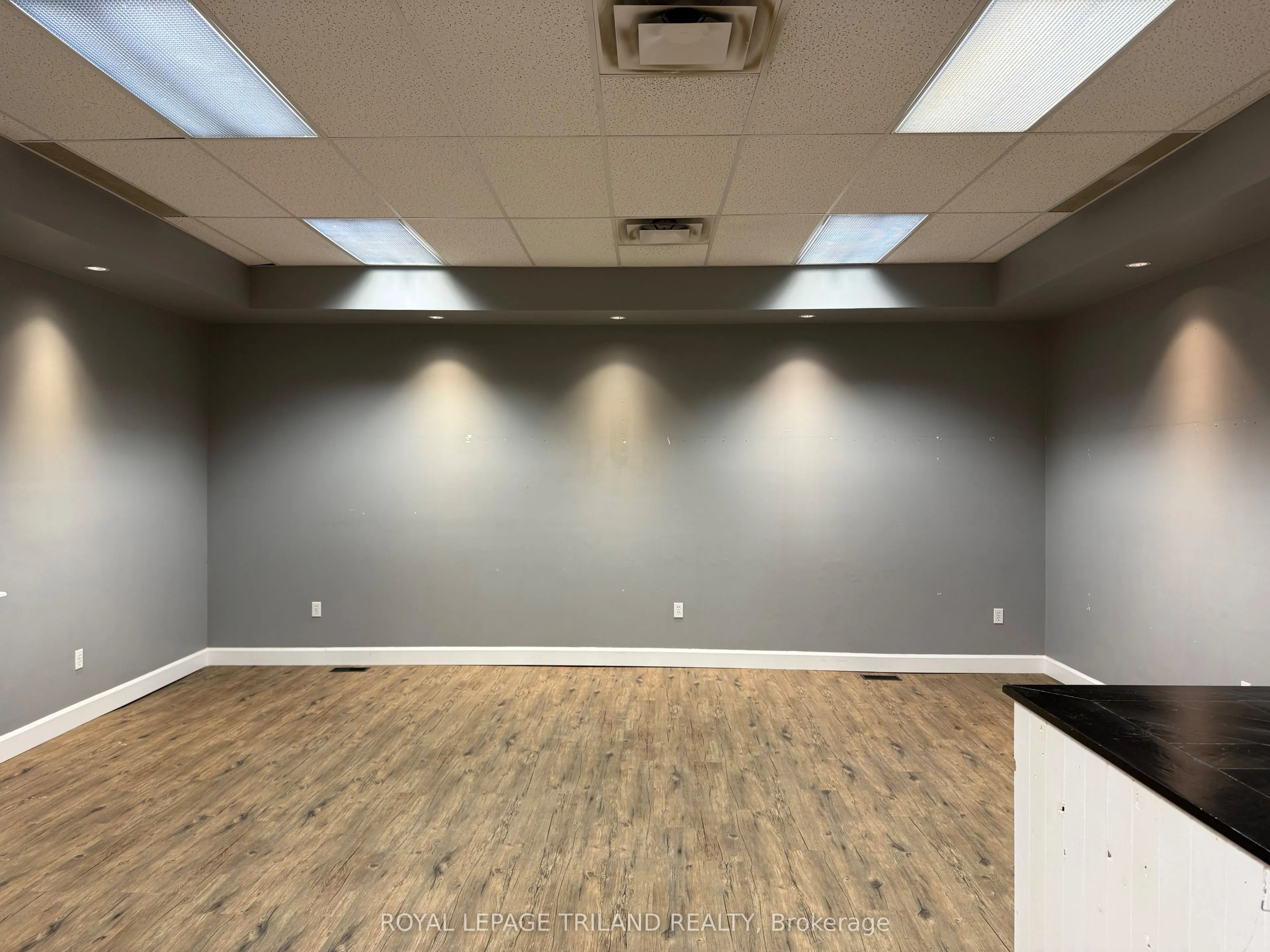 656 Talbot Street, #Main Floor