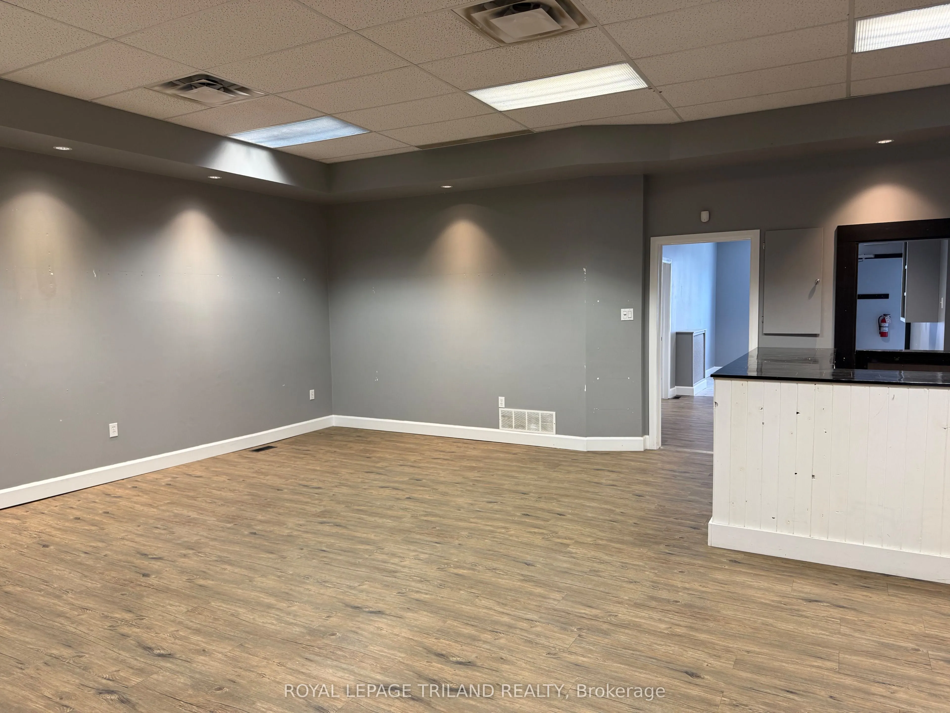 656 Talbot Street, #Main Floor