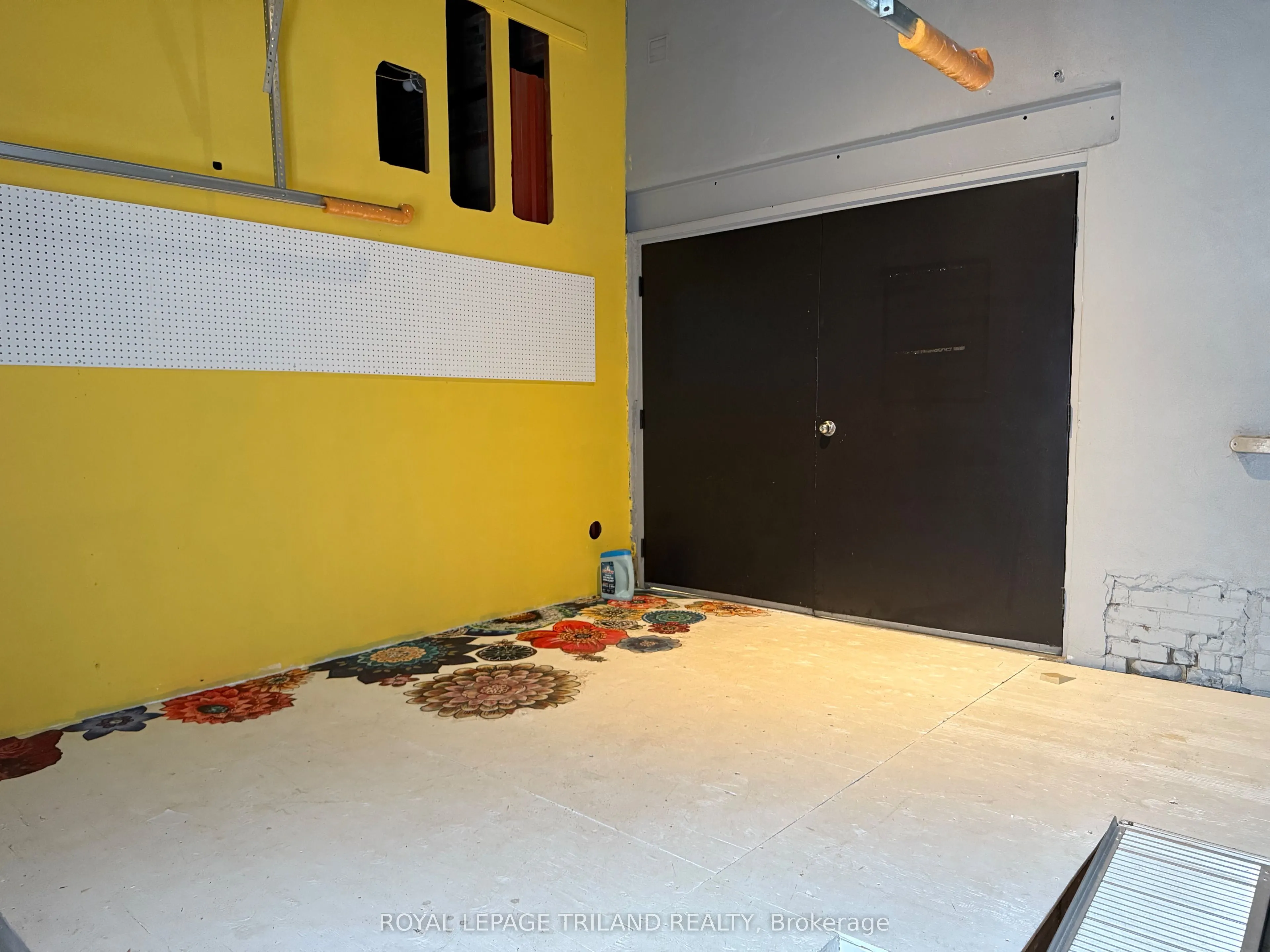 656 Talbot Street, #Main Floor