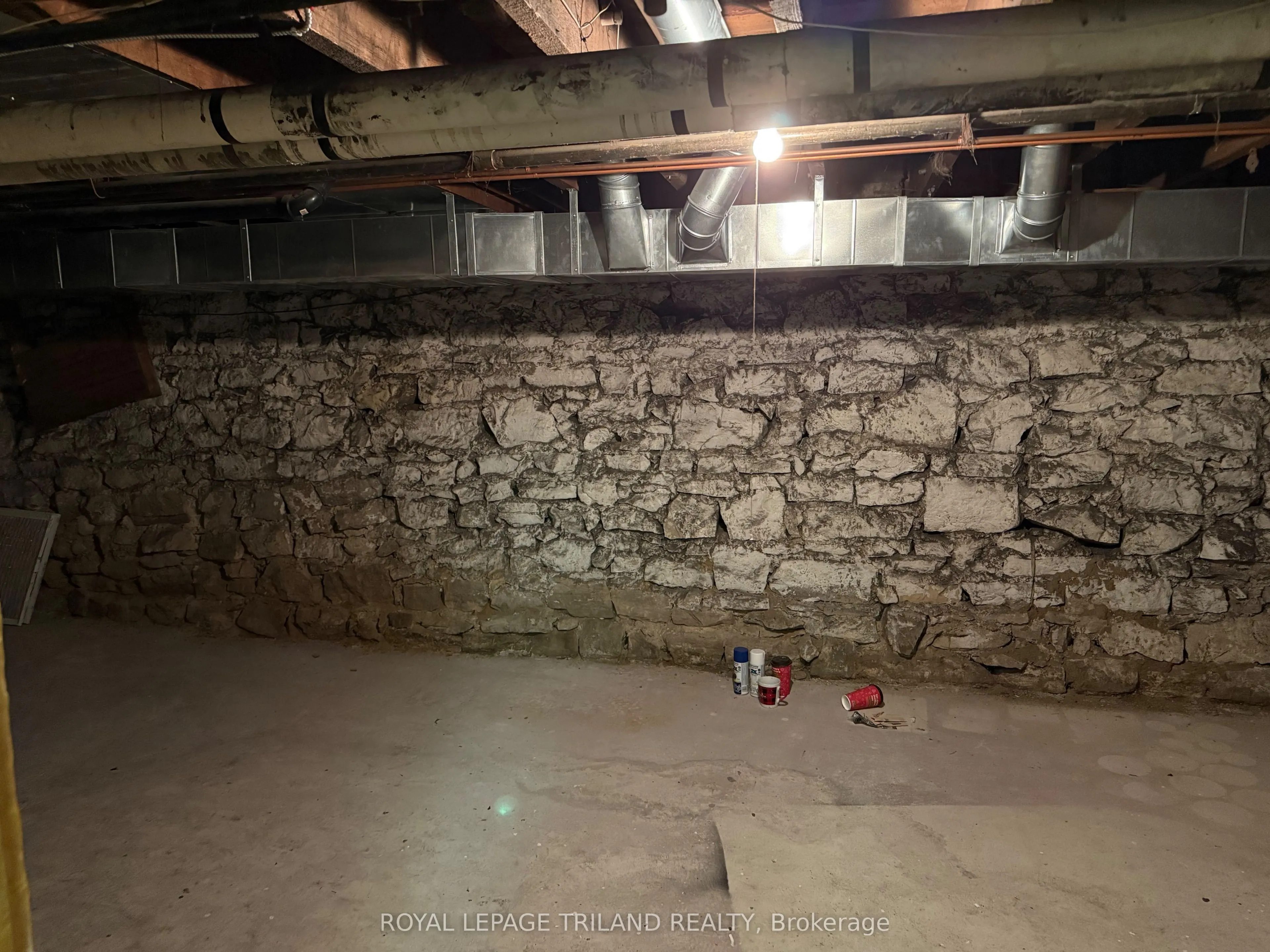 656 Talbot Street, #Main Floor