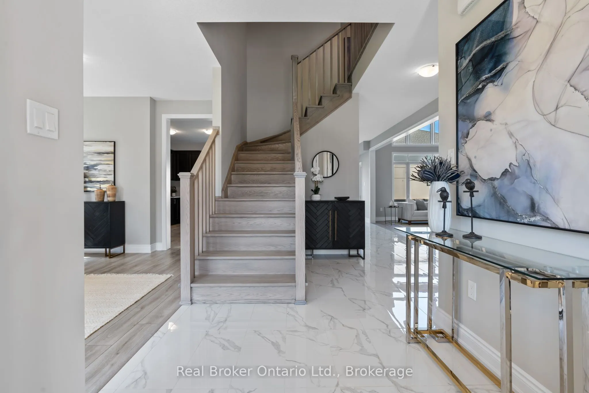 15 Venture Way