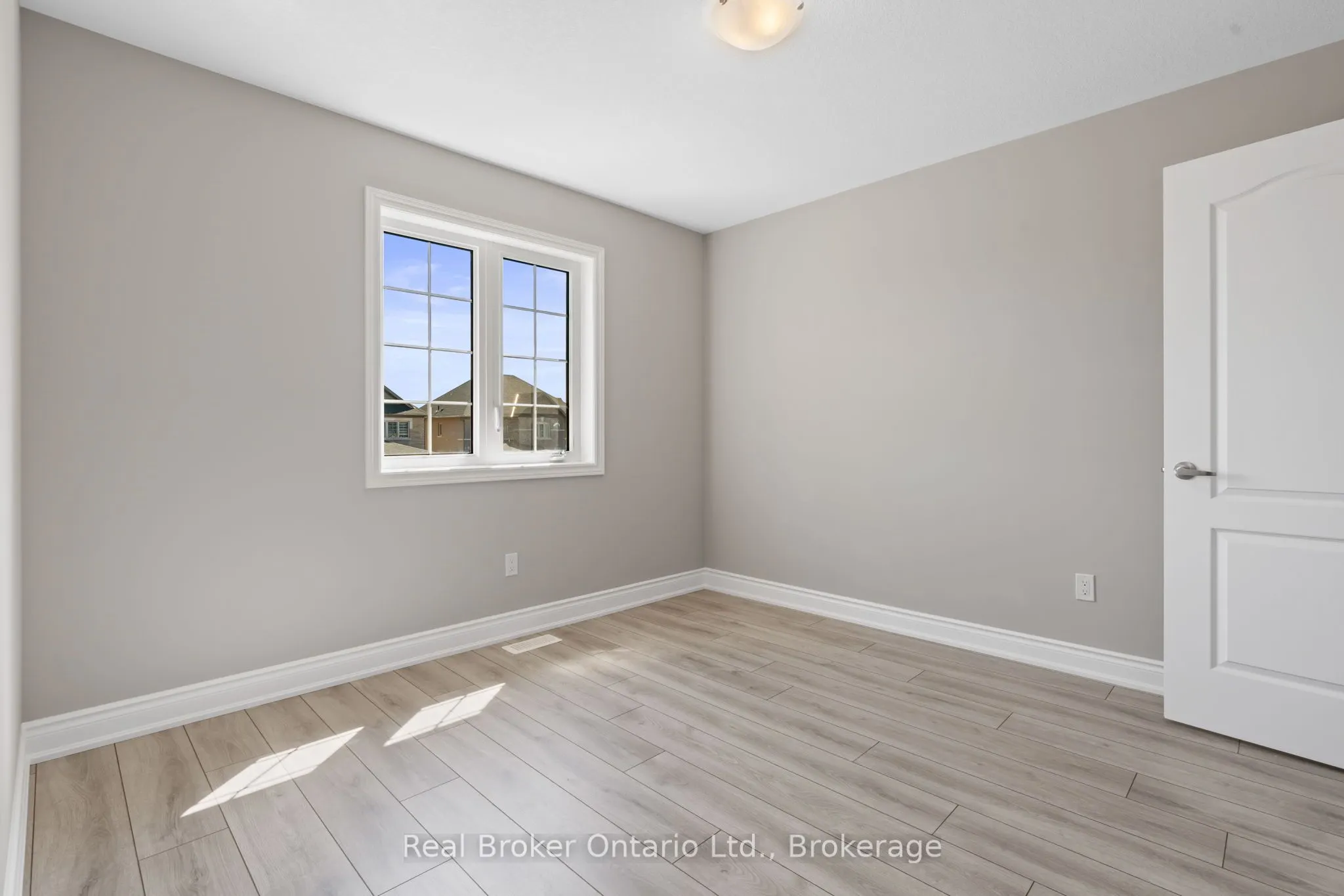 15 Venture Way