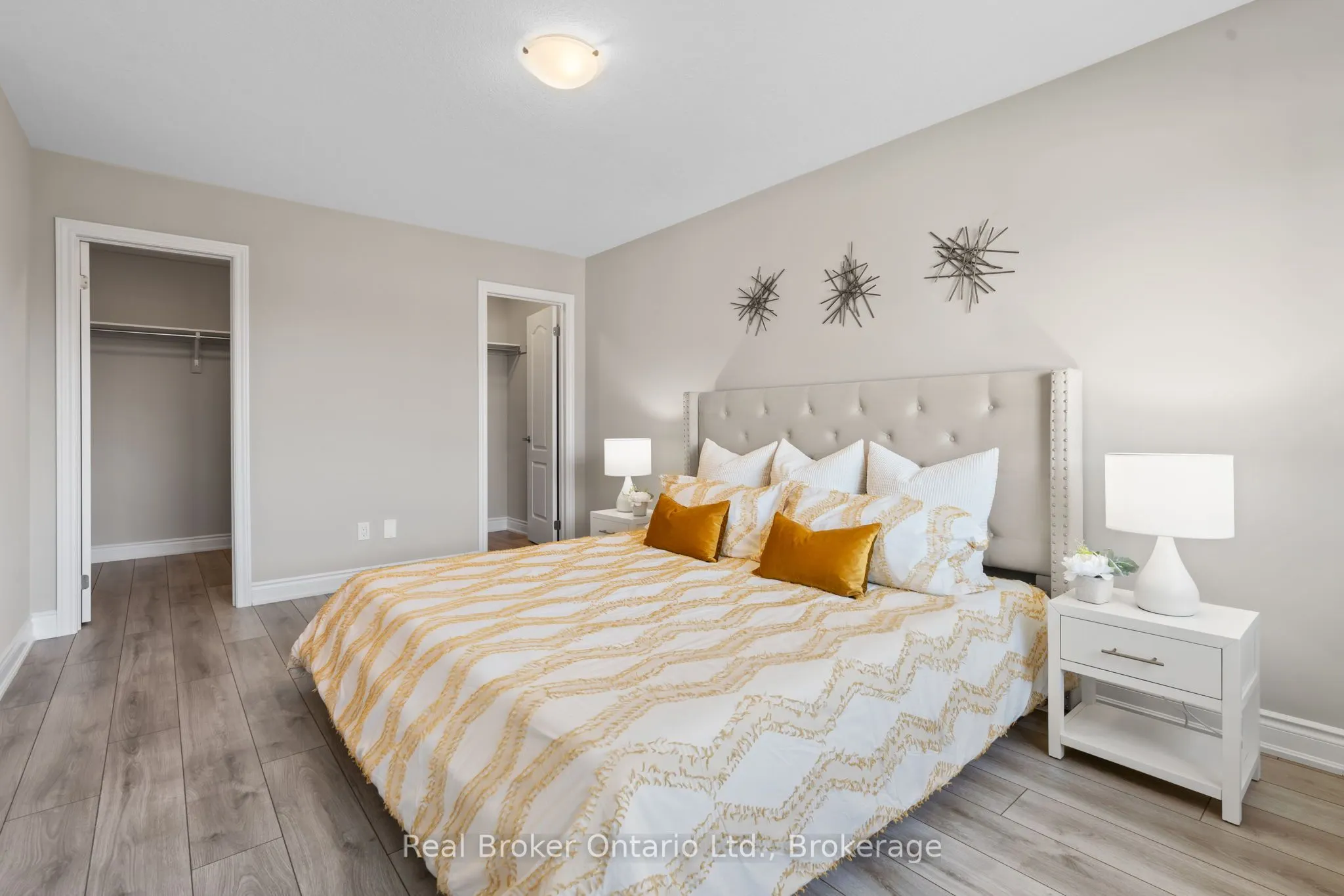 15 Venture Way