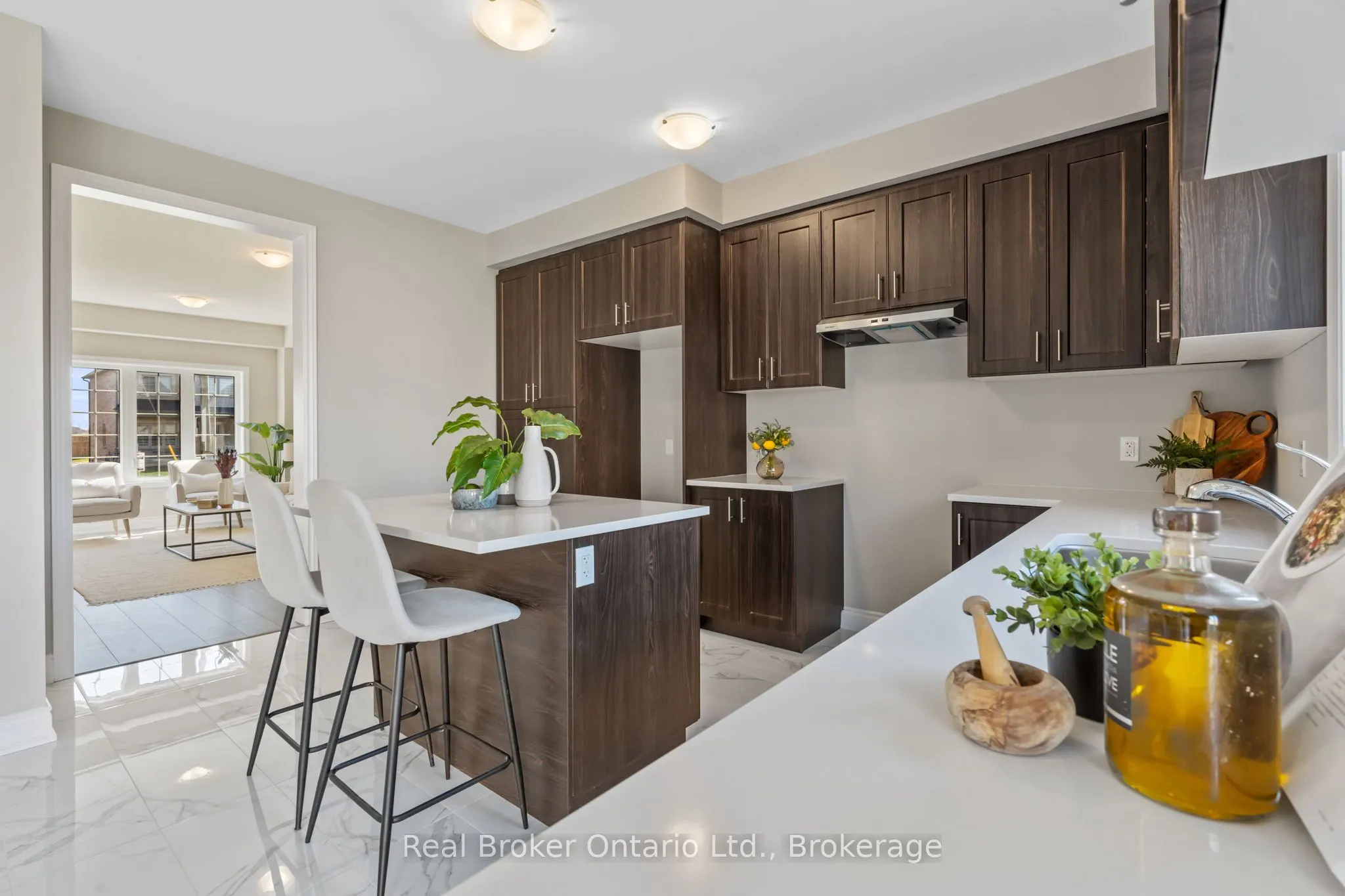15 Venture Way