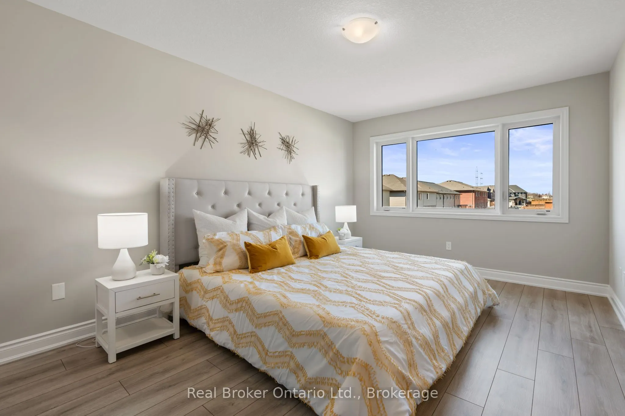 15 Venture Way