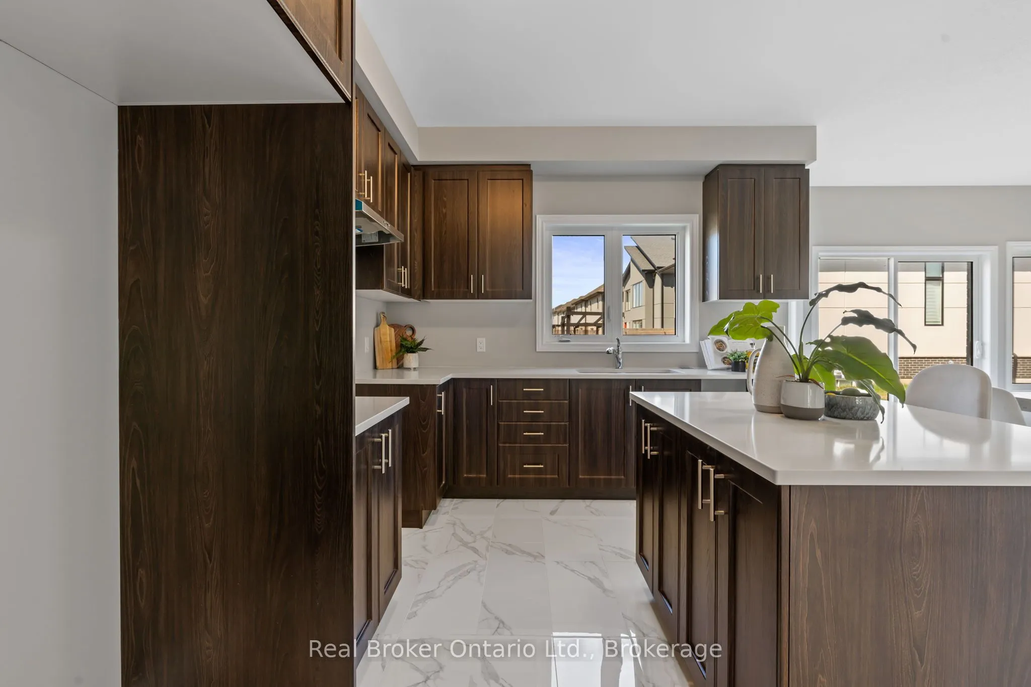 15 Venture Way