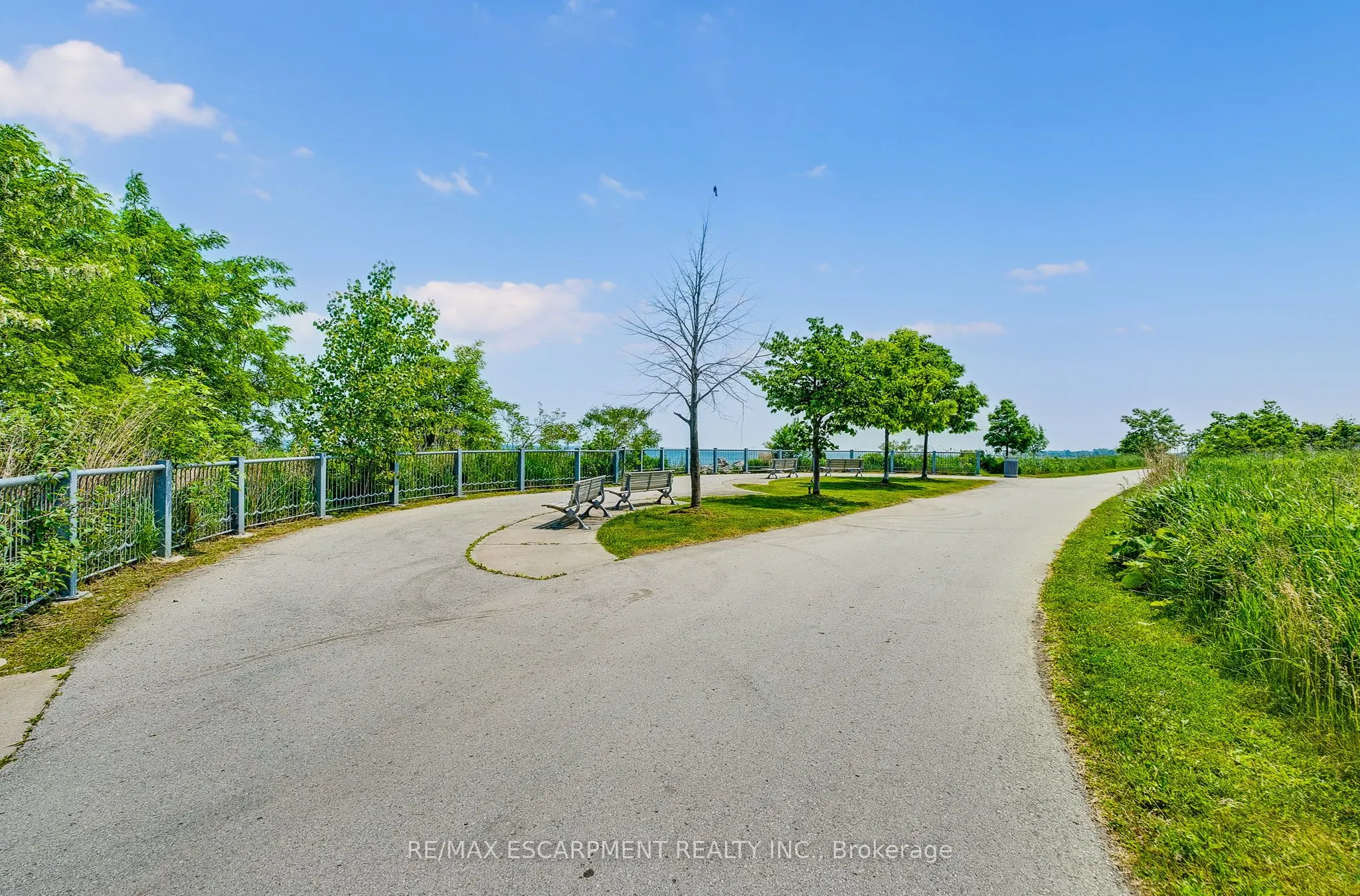125 Shoreview Place, #514