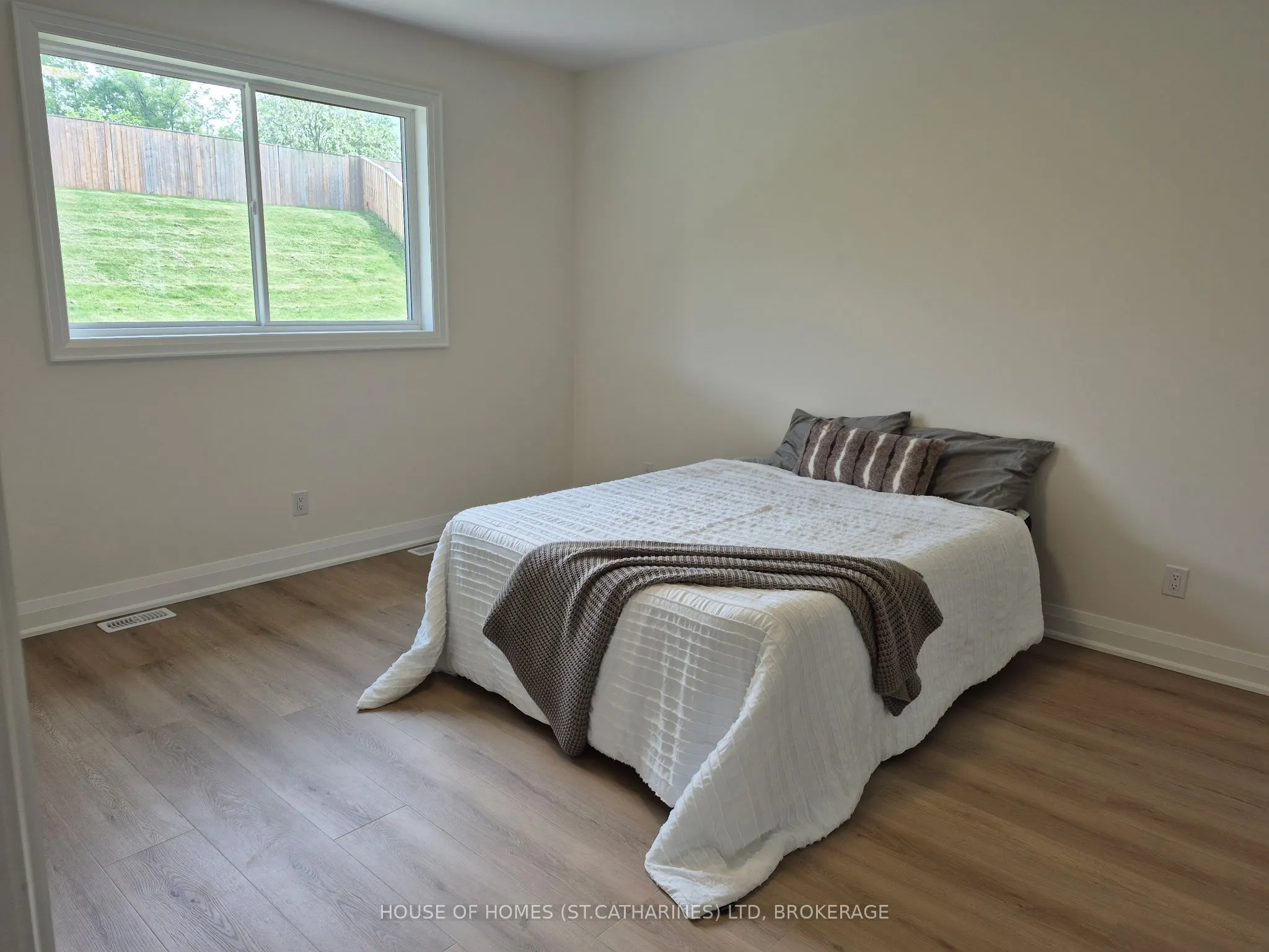 4104 VILLAGE CREEK Drive