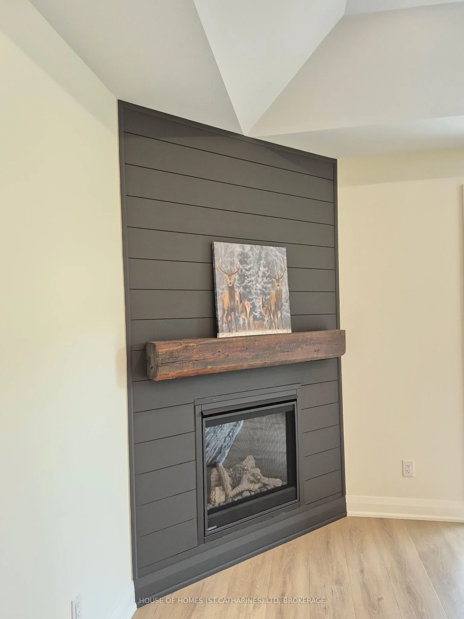 4104 VILLAGE CREEK Drive