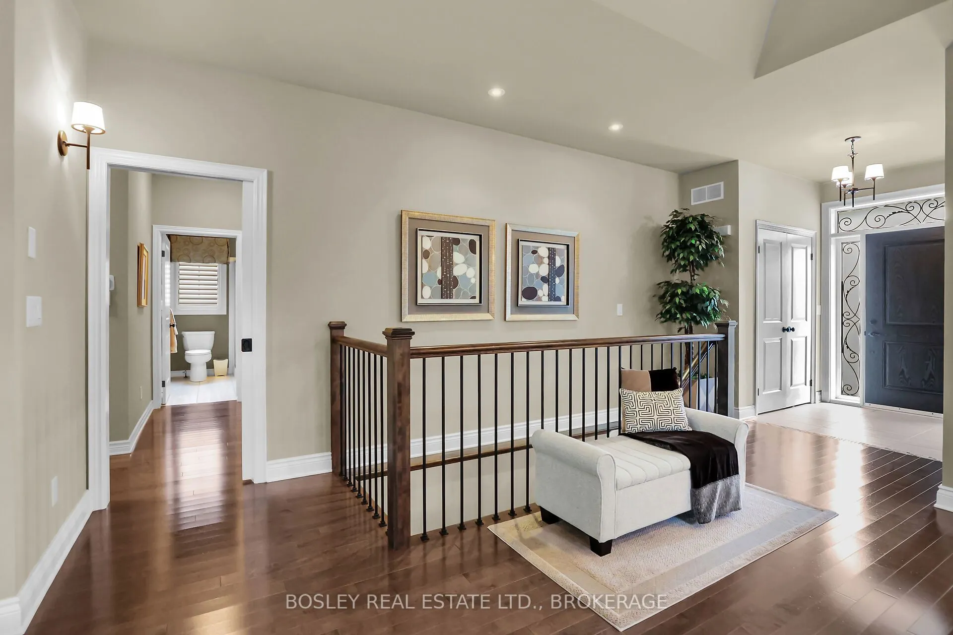 10 Copper Beech Boulevard