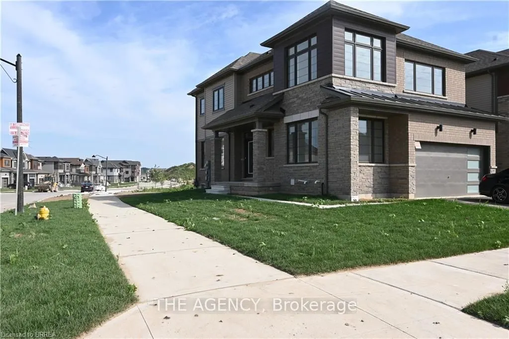1 Bee Crescent