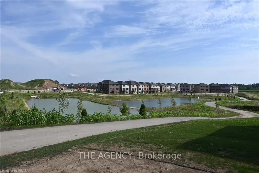 1 Bee Crescent