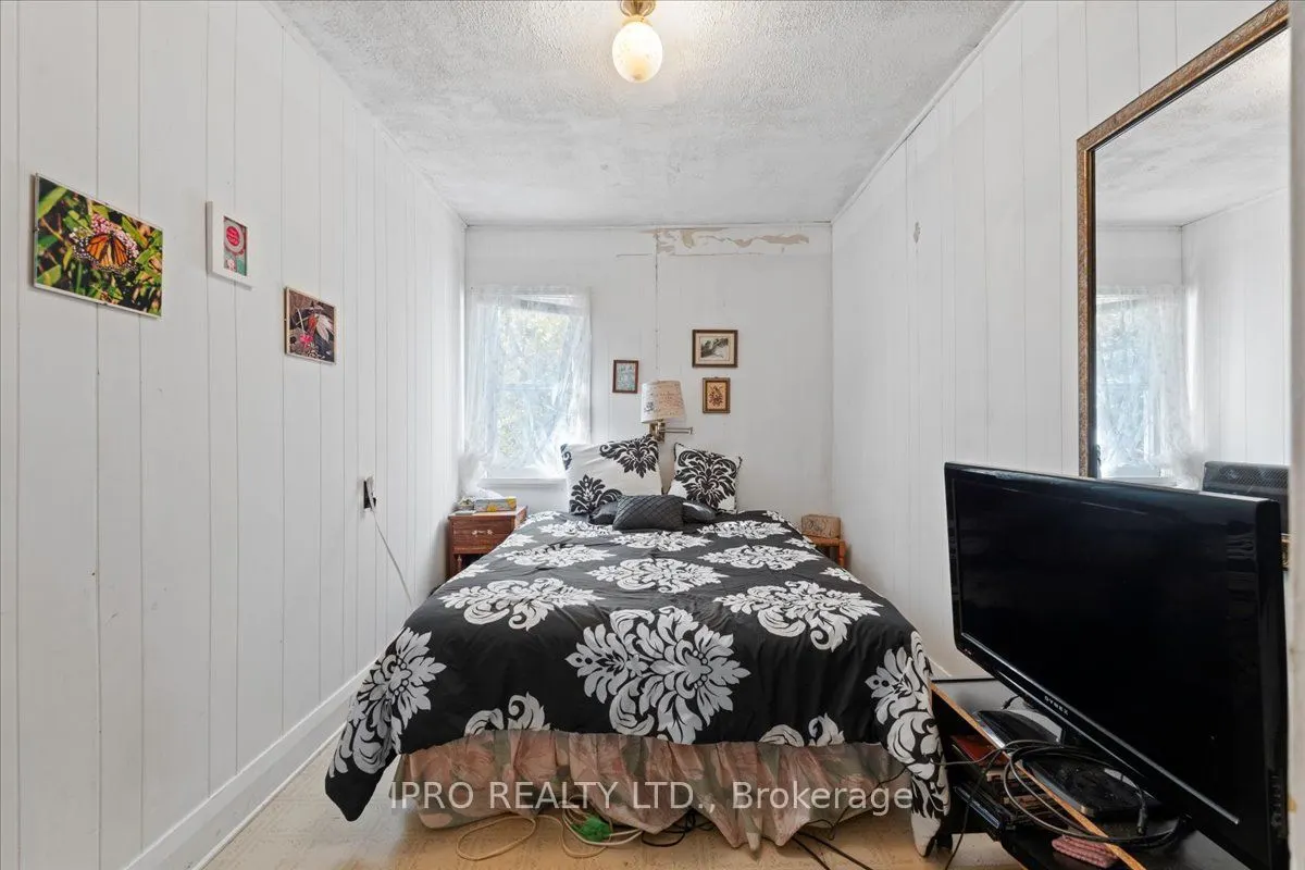 430 Lake Road